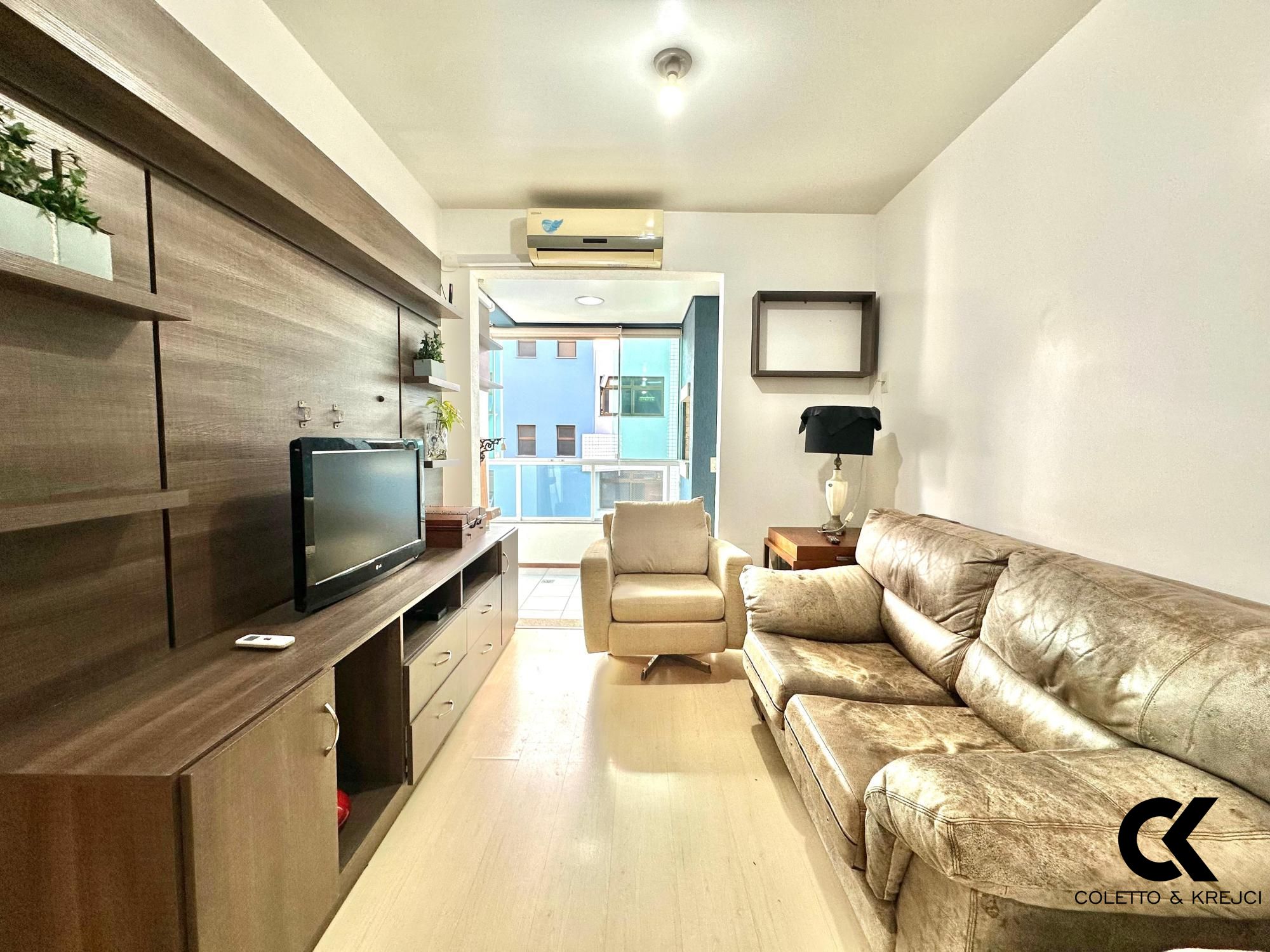Apartamento, 2 quartos, 87 m² - Foto 1