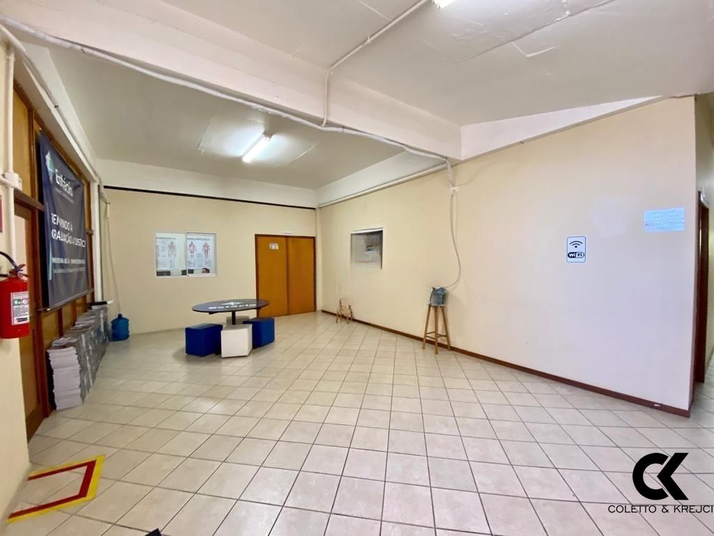 Conjunto Comercial-Sala à venda com 4 quartos, 452m² - Foto 1