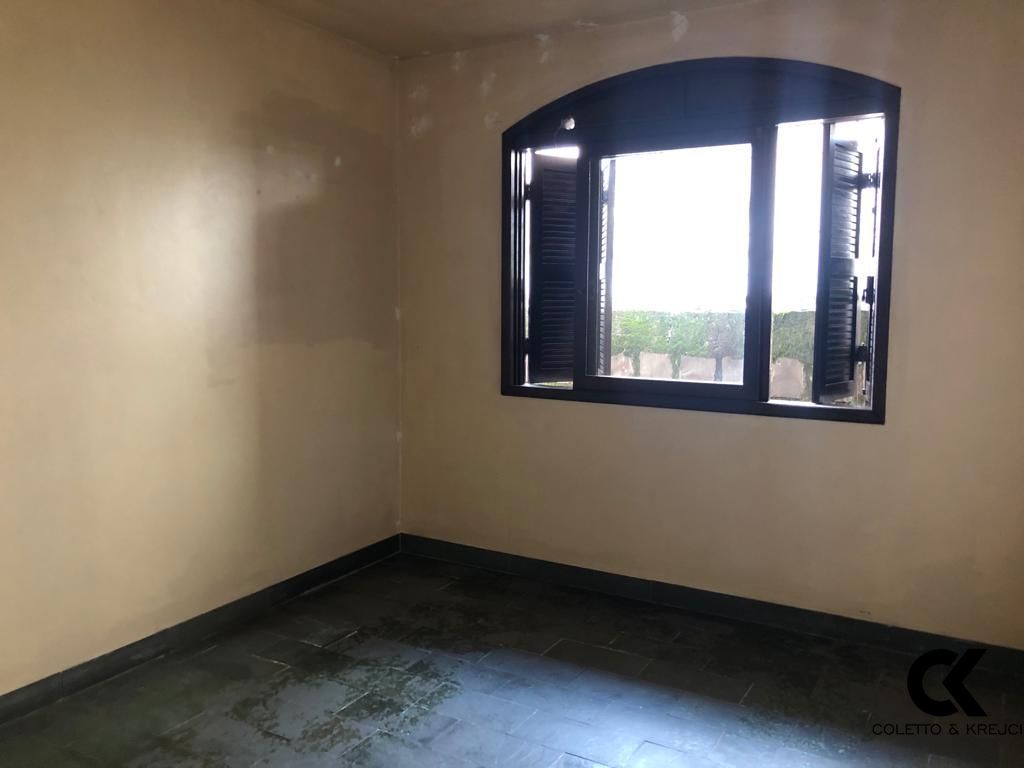 Casa à venda com 4 quartos, 270m² - Foto 10