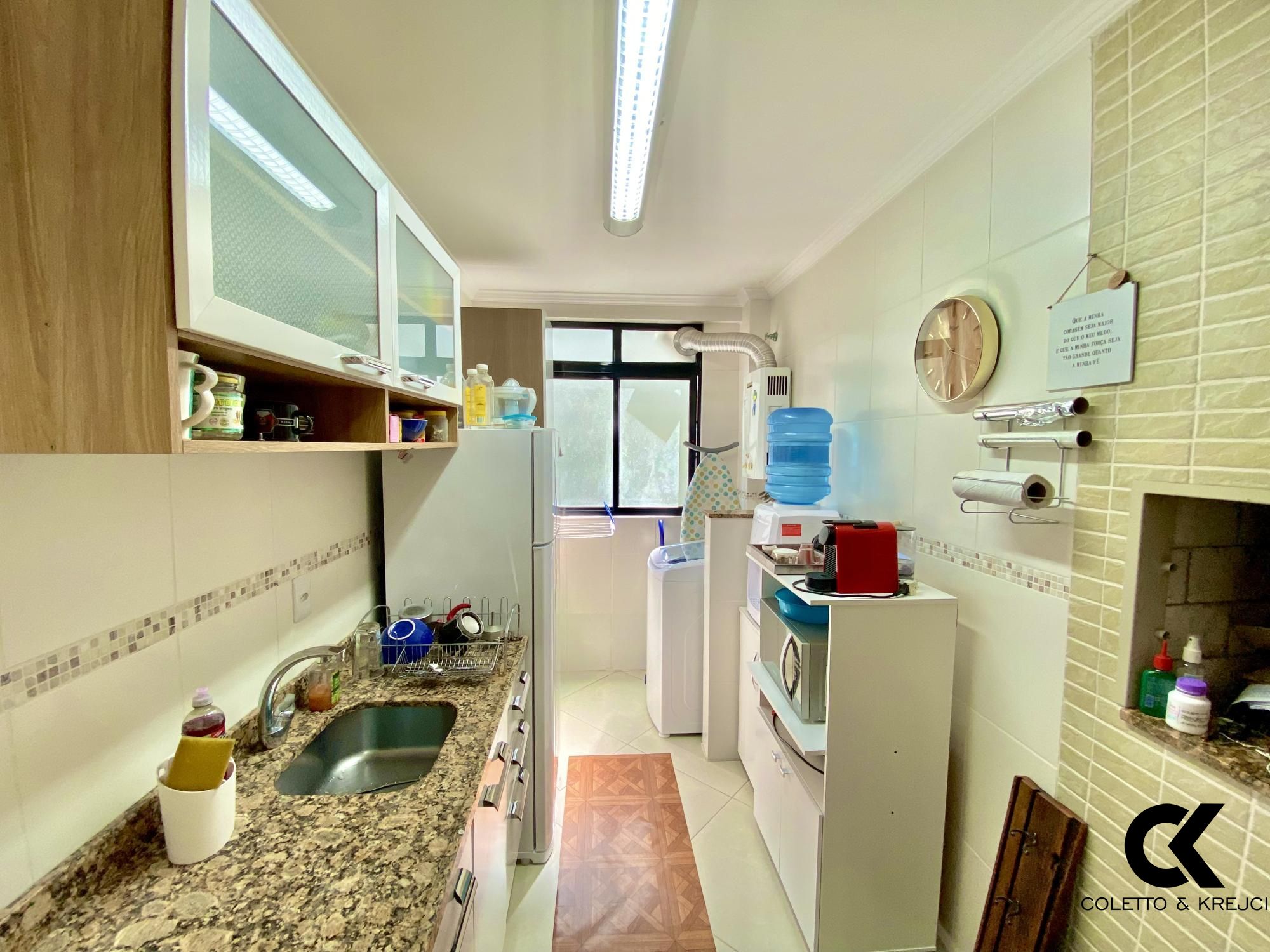 Apartamento à venda com 2 quartos, 68m² - Foto 6
