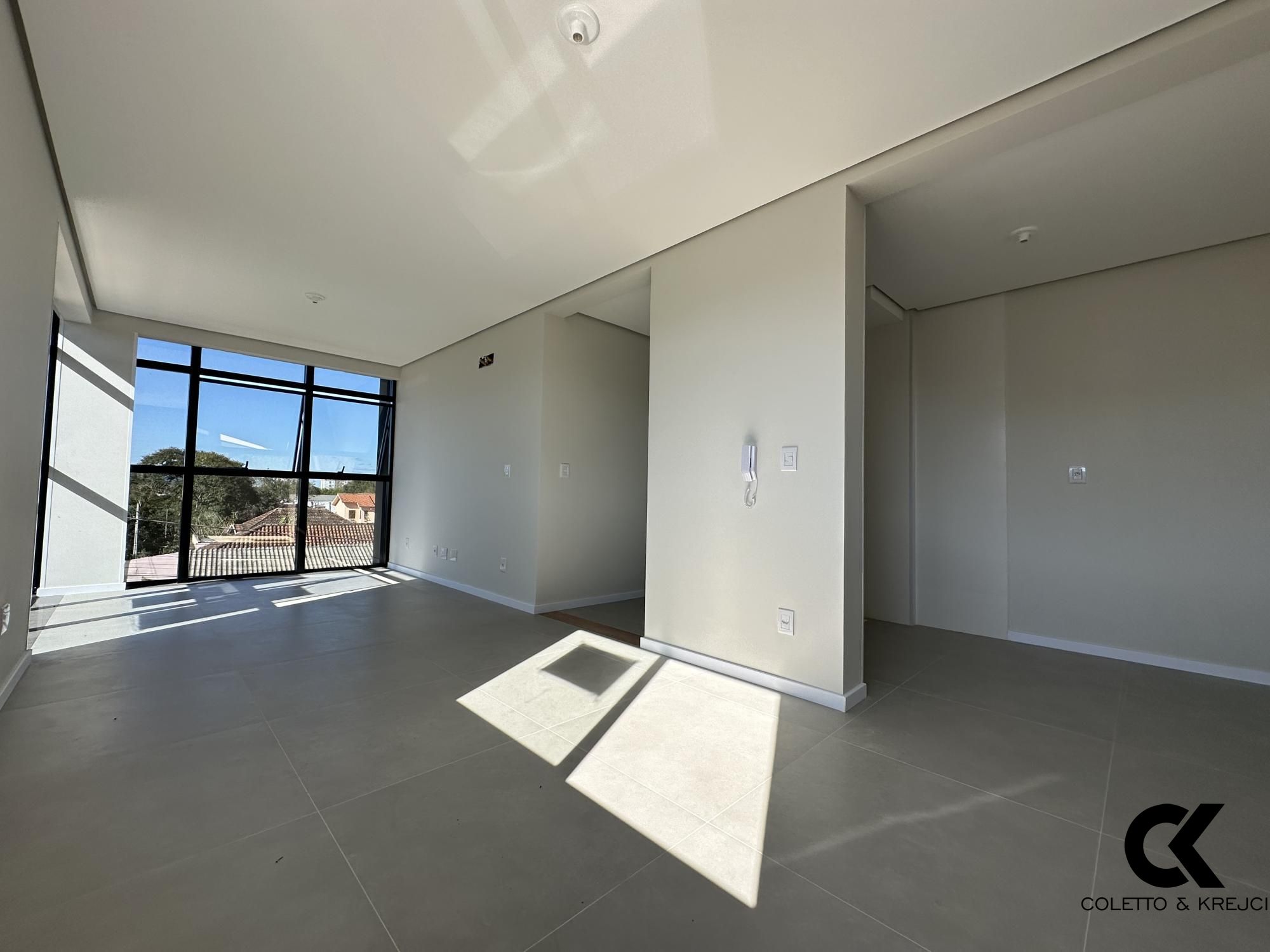 Apartamento à venda com 2 quartos, 68m² - Foto 5