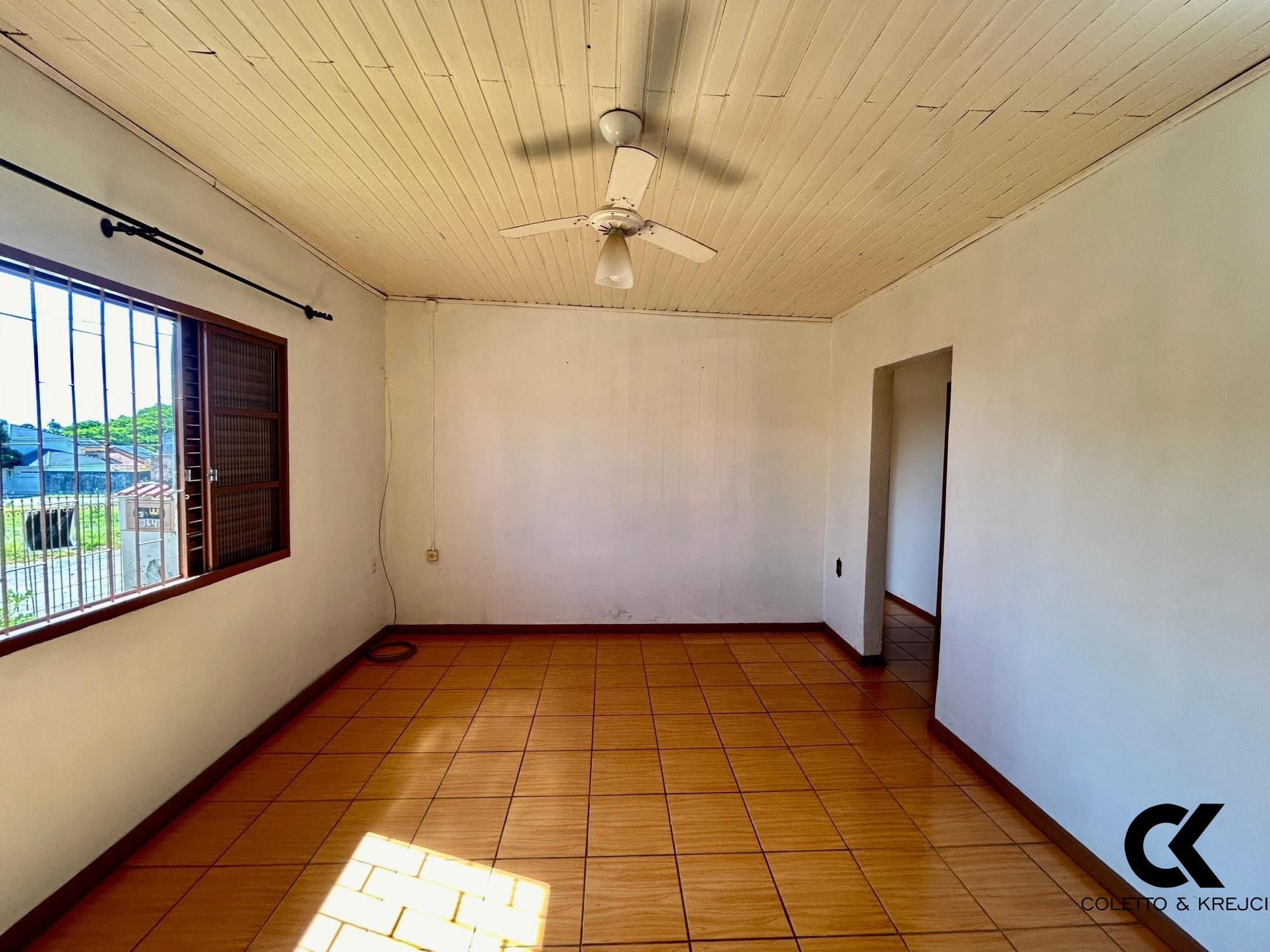 Casa à venda com 4 quartos, 100m² - Foto 13