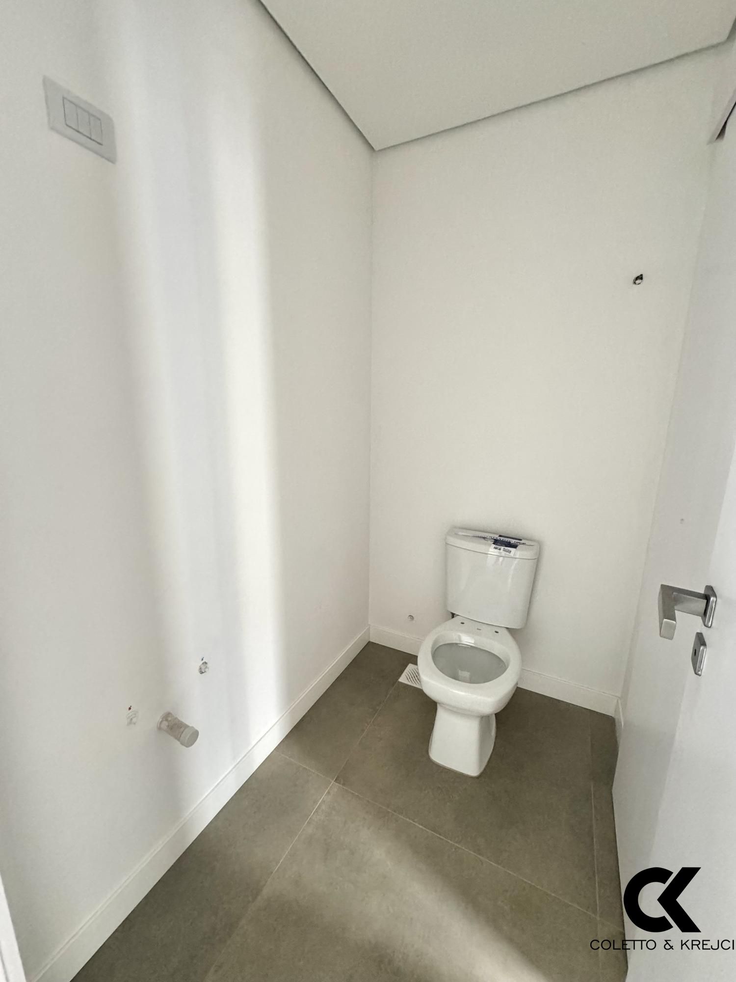 Apartamento à venda com 2 quartos, 66m² - Foto 12