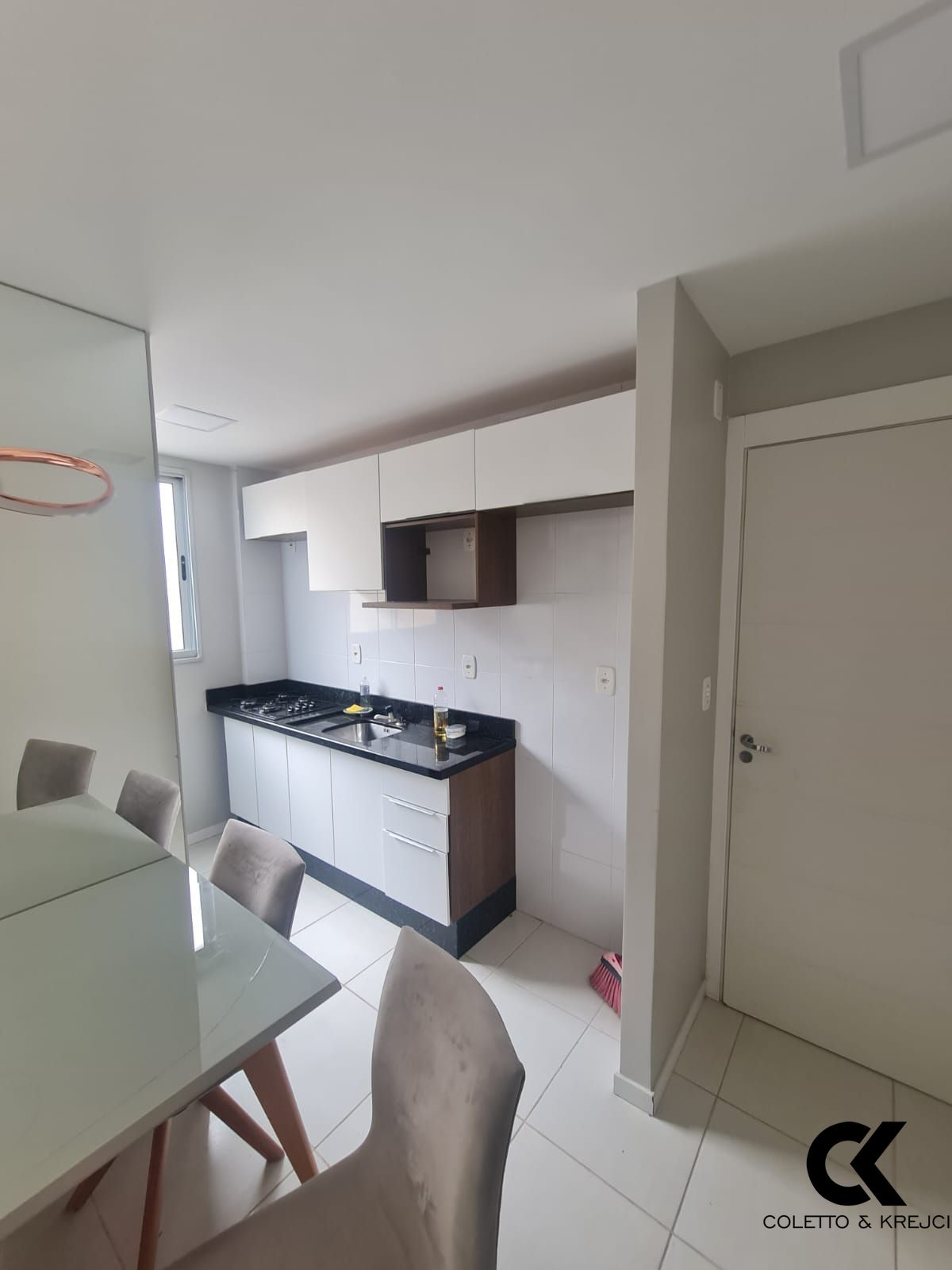 Apartamento à venda com 3 quartos, 60m² - Foto 6