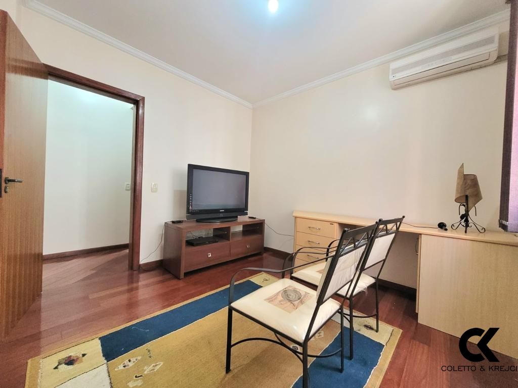 Apartamento à venda com 3 quartos, 102m² - Foto 11