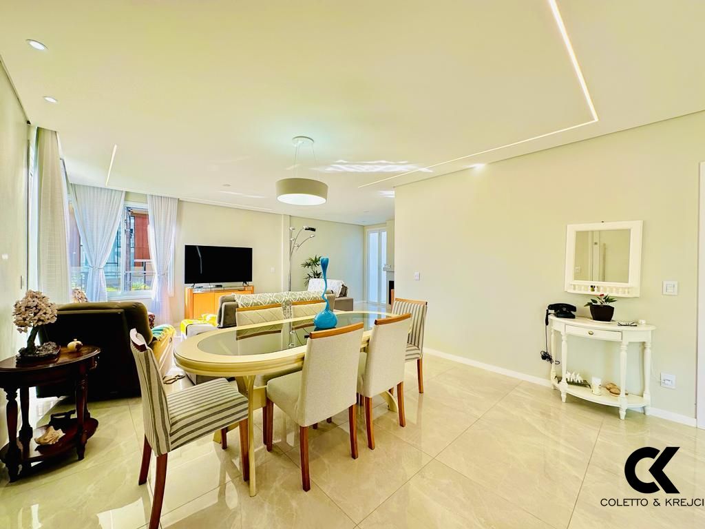 Casa, 4 quartos, 240 m² - Foto 7