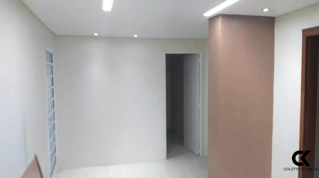 Casa, 4 quartos, 245 m² - Foto 4