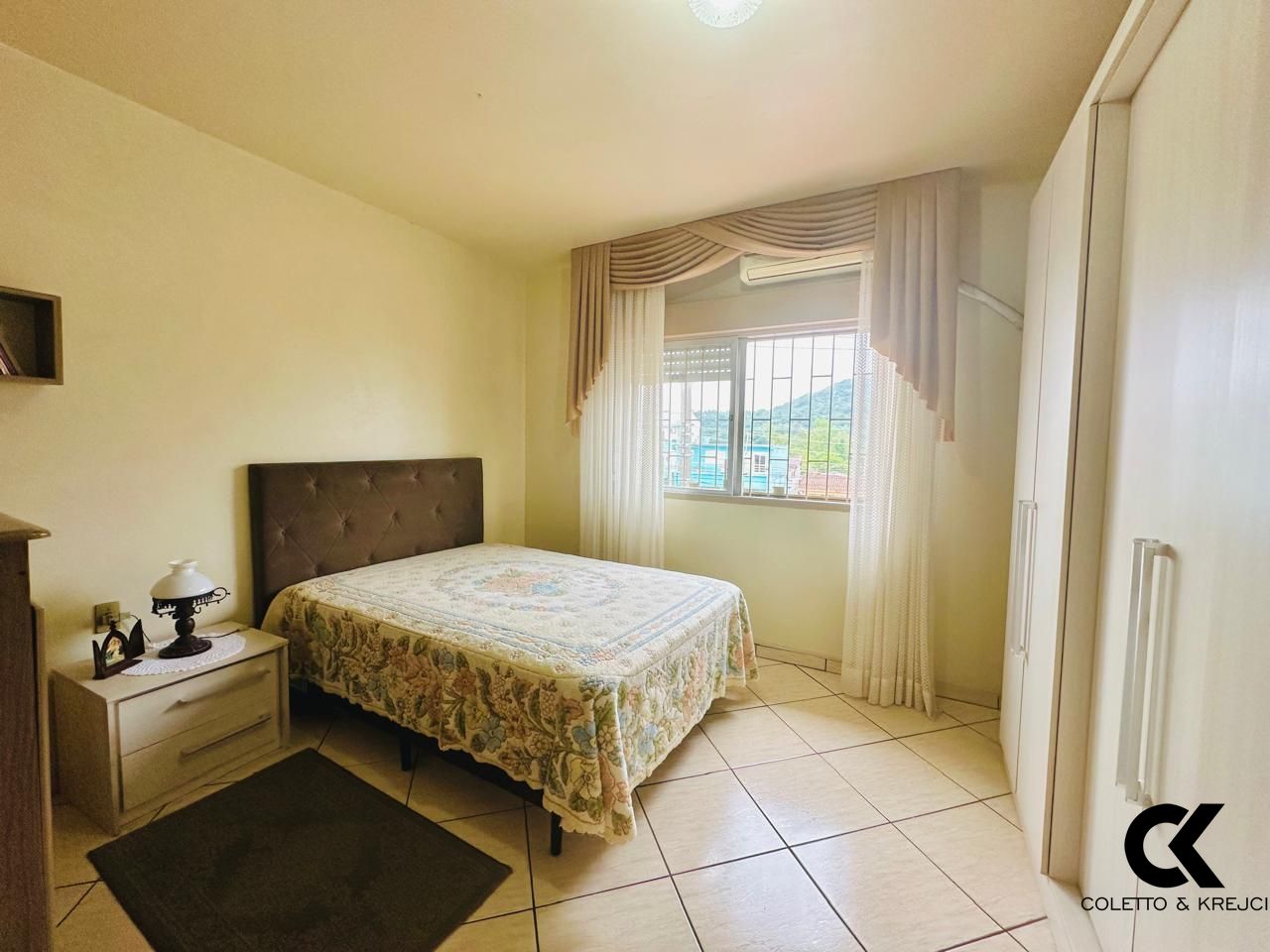 Apartamento à venda com 2 quartos, 98m² - Foto 8