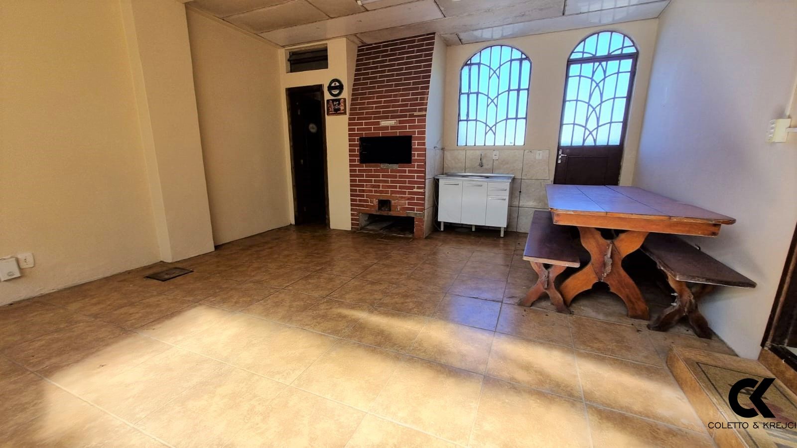 Casa, 5 quartos, 267 m² - Foto 3