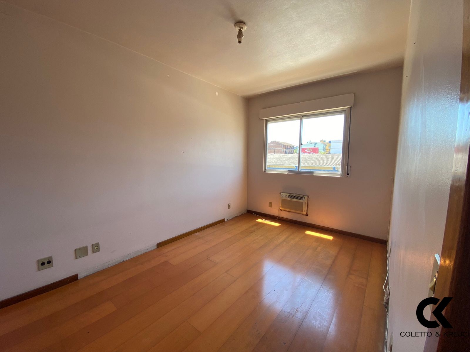 Apartamento à venda com 2 quartos, 67m² - Foto 8