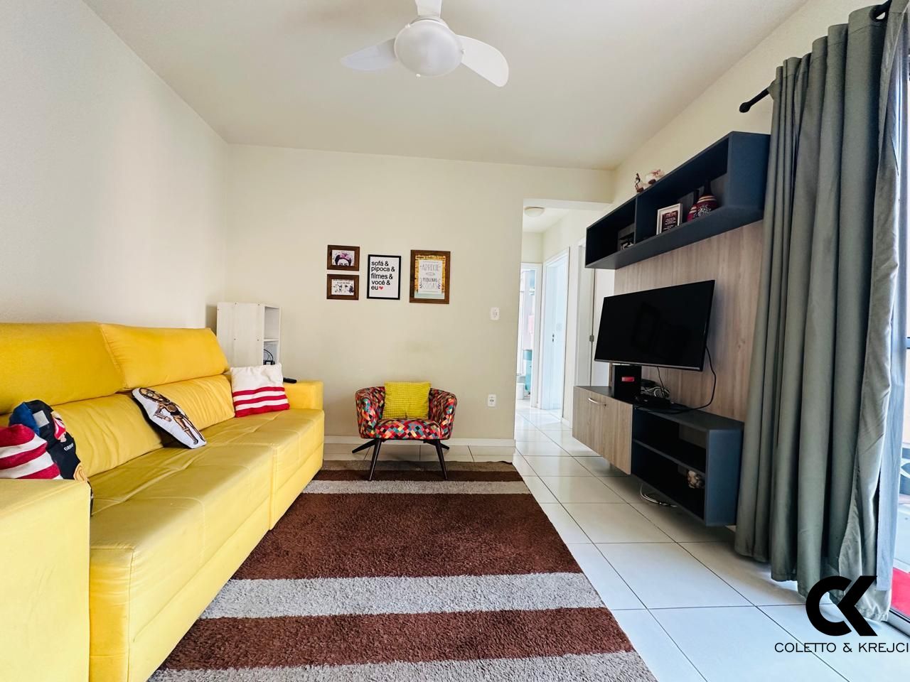 Apartamento à venda com 3 quartos, 60m² - Foto 1