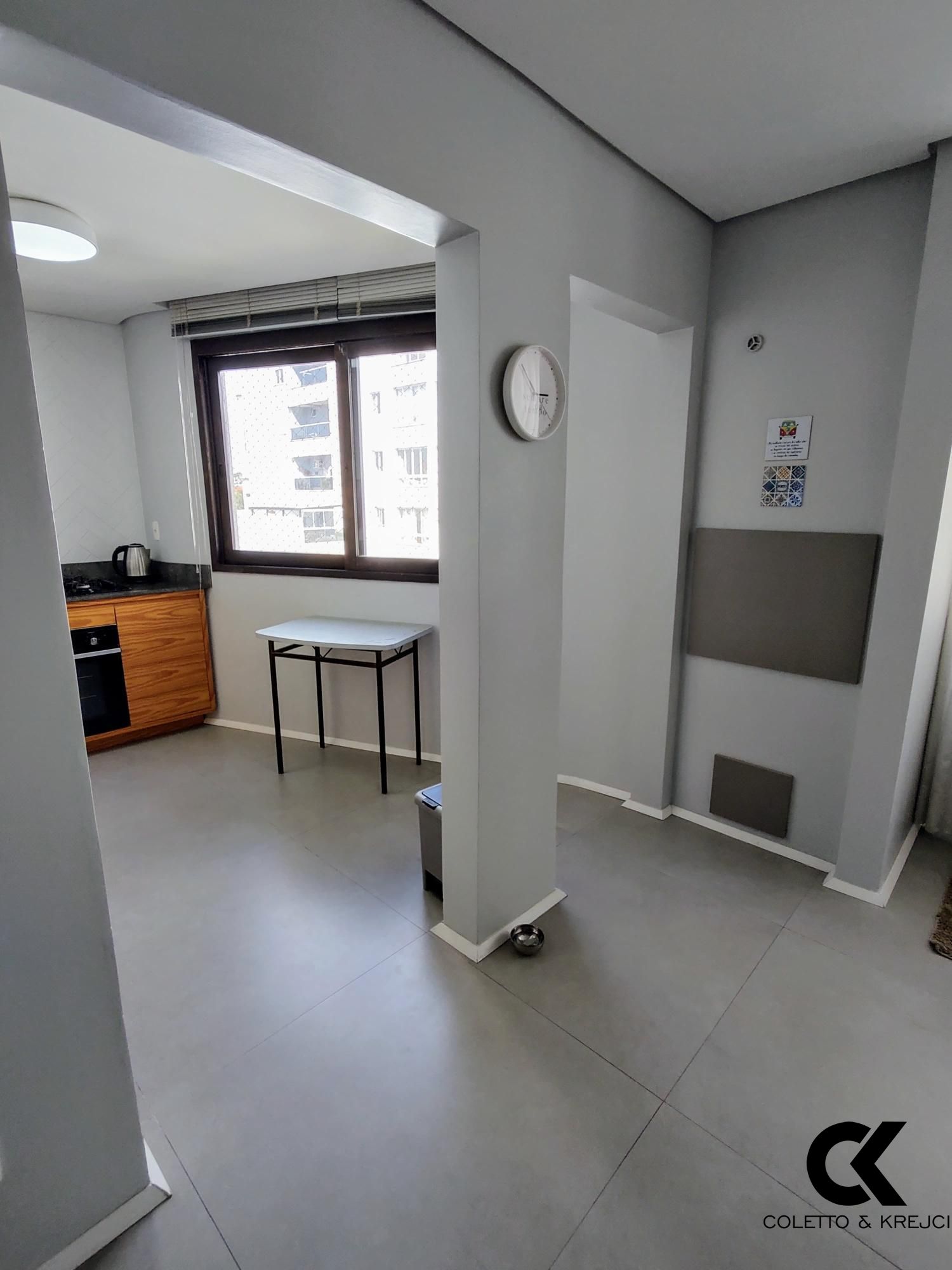 Apartamento à venda com 2 quartos, 96m² - Foto 5