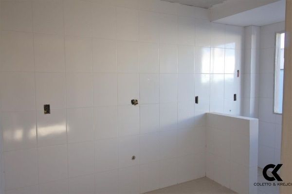 Apartamento à venda com 1 quarto, 42m² - Foto 4