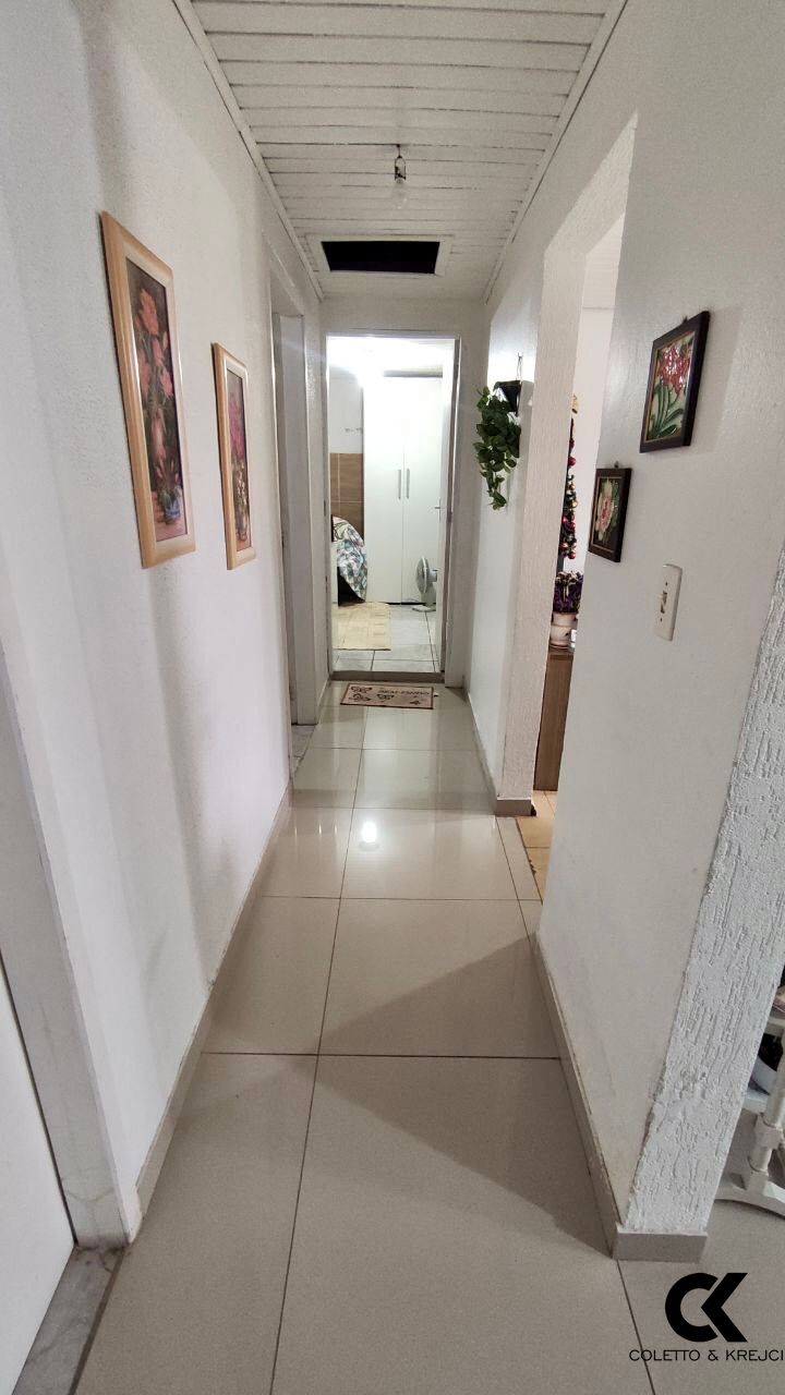 Casa à venda com 3 quartos, 119m² - Foto 6