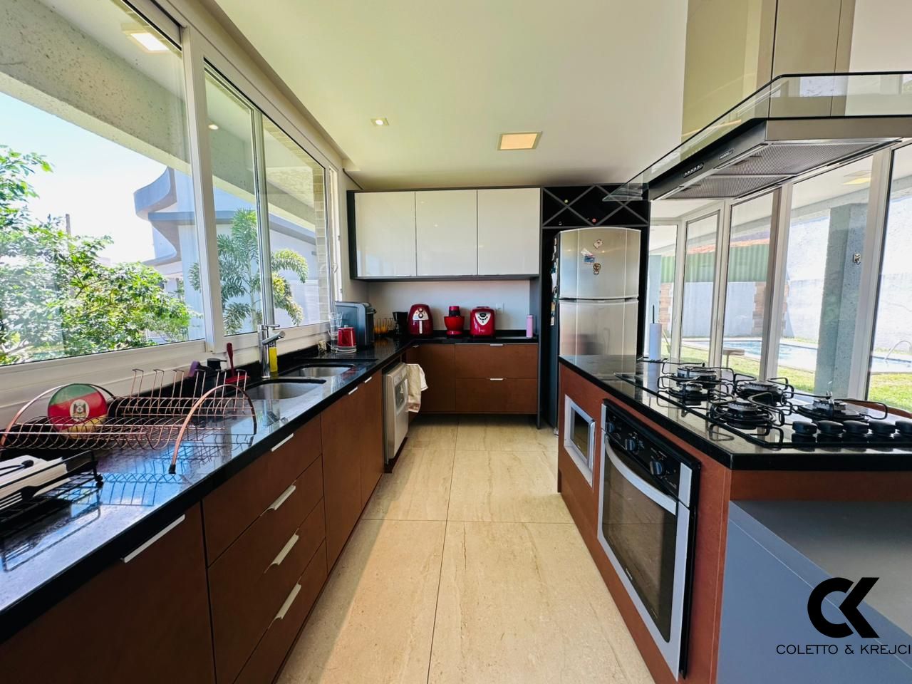 Casa, 3 quartos, 236 m² - Foto 5