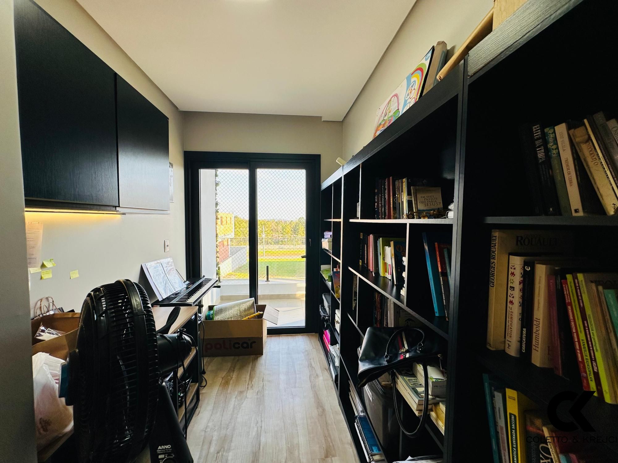 Casa de Condomínio à venda com 3 quartos, 245m² - Foto 8