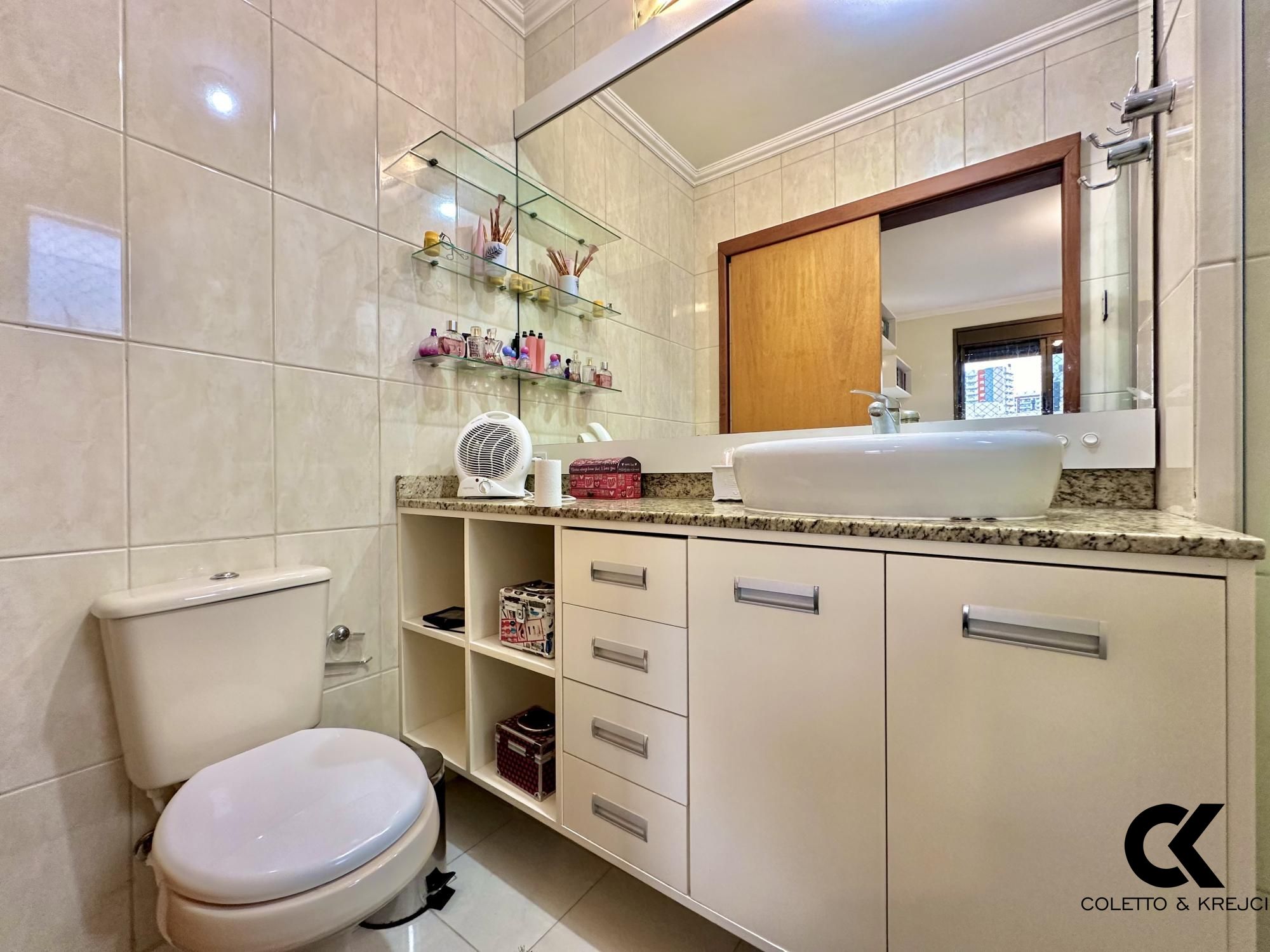 Apartamento à venda com 2 quartos, 83m² - Foto 16