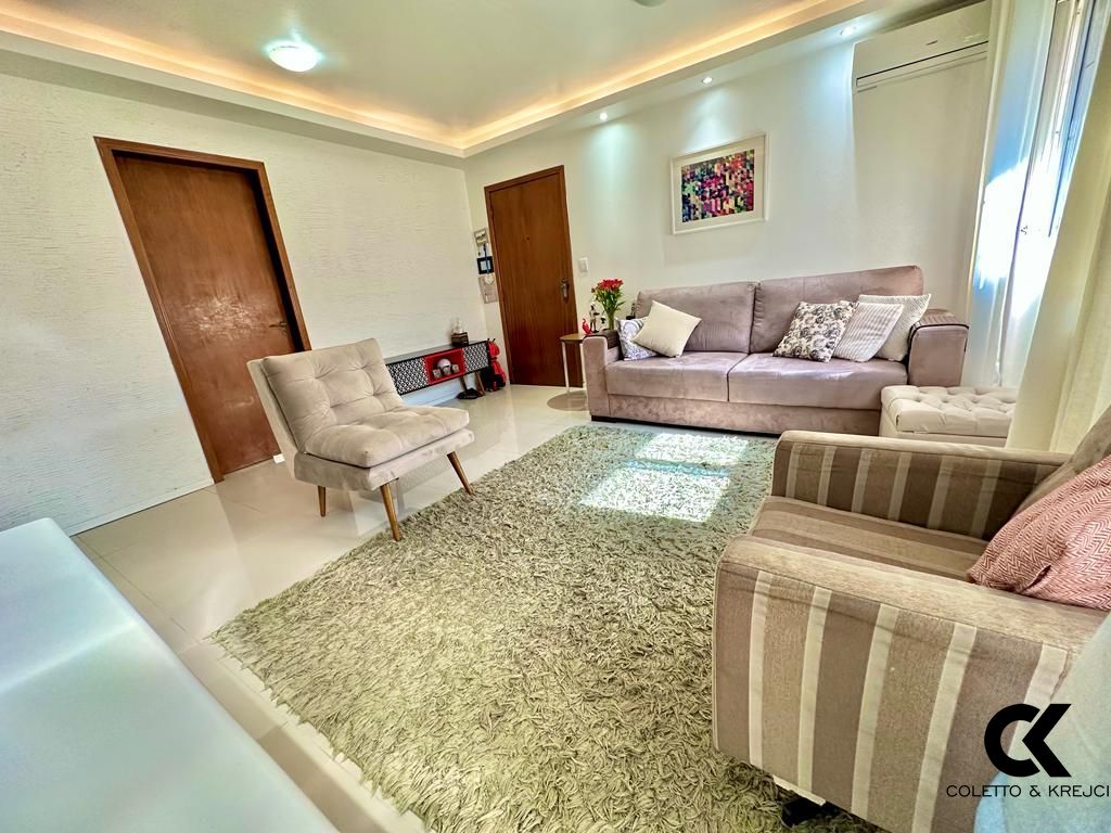 Apartamento à venda com 3 quartos, 125m² - Foto 2