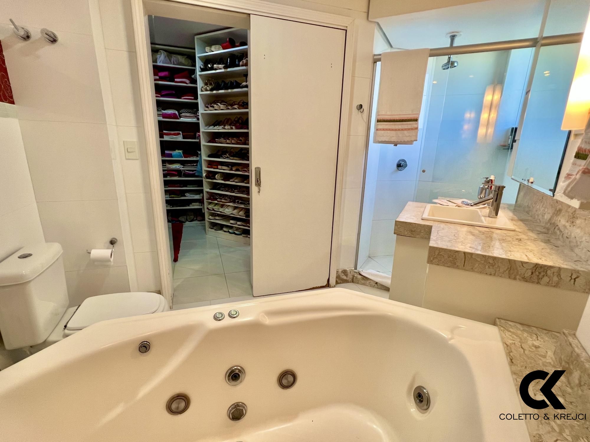 Apartamento, 3 quartos, 200 m² - Foto 33