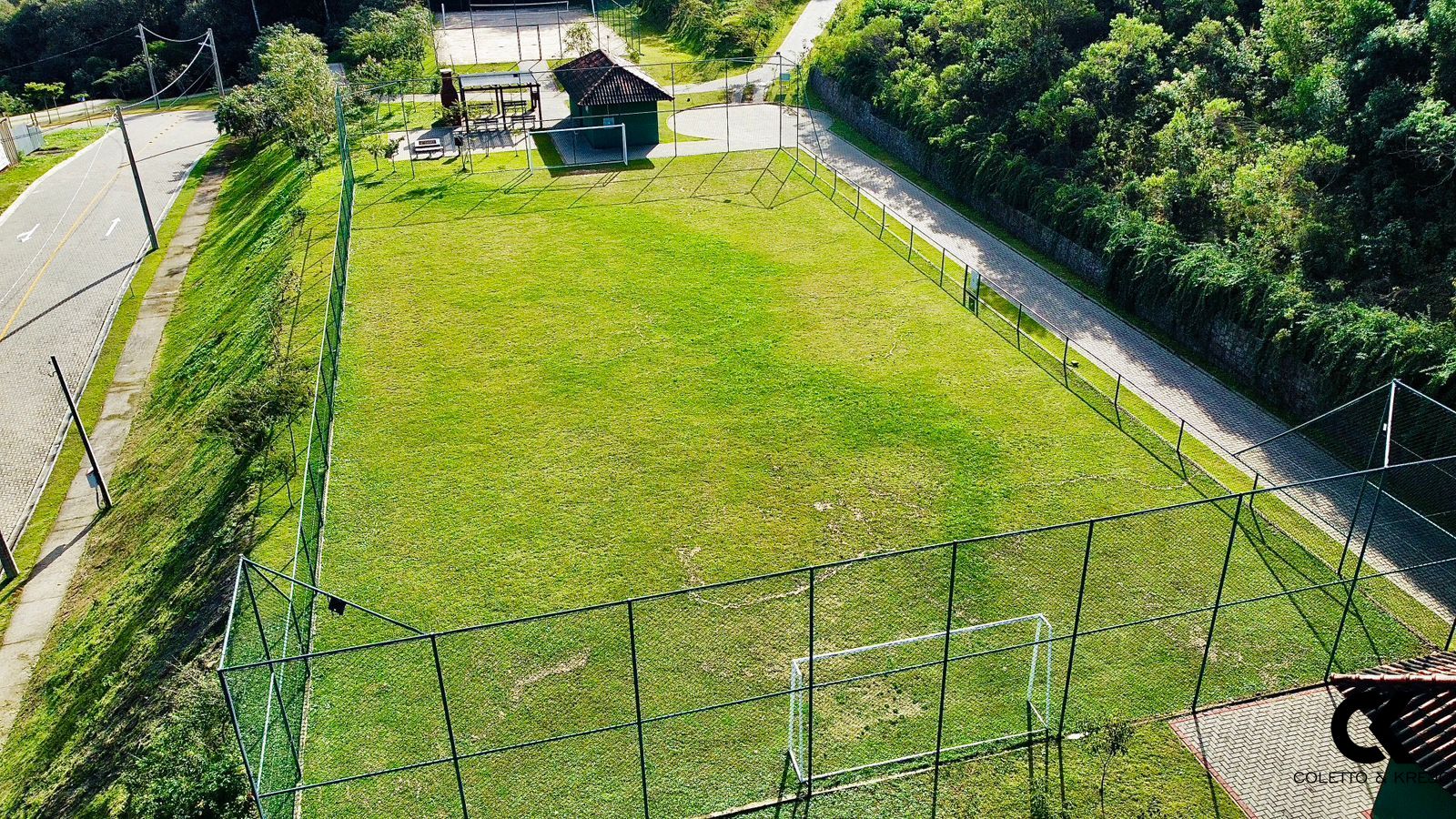 Terreno à venda, 300m² - Foto 2