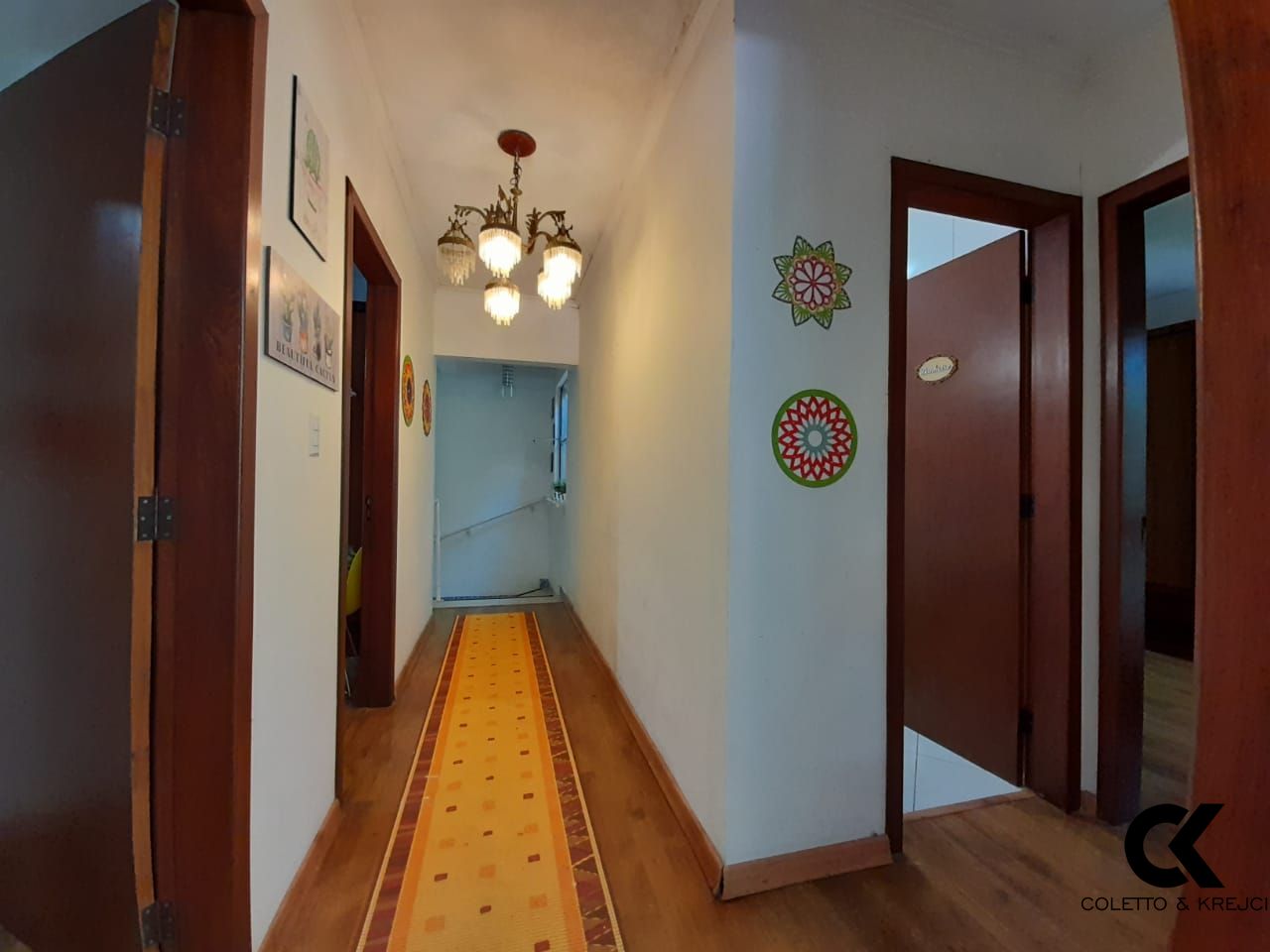 Casa à venda com 3 quartos, 220m² - Foto 22