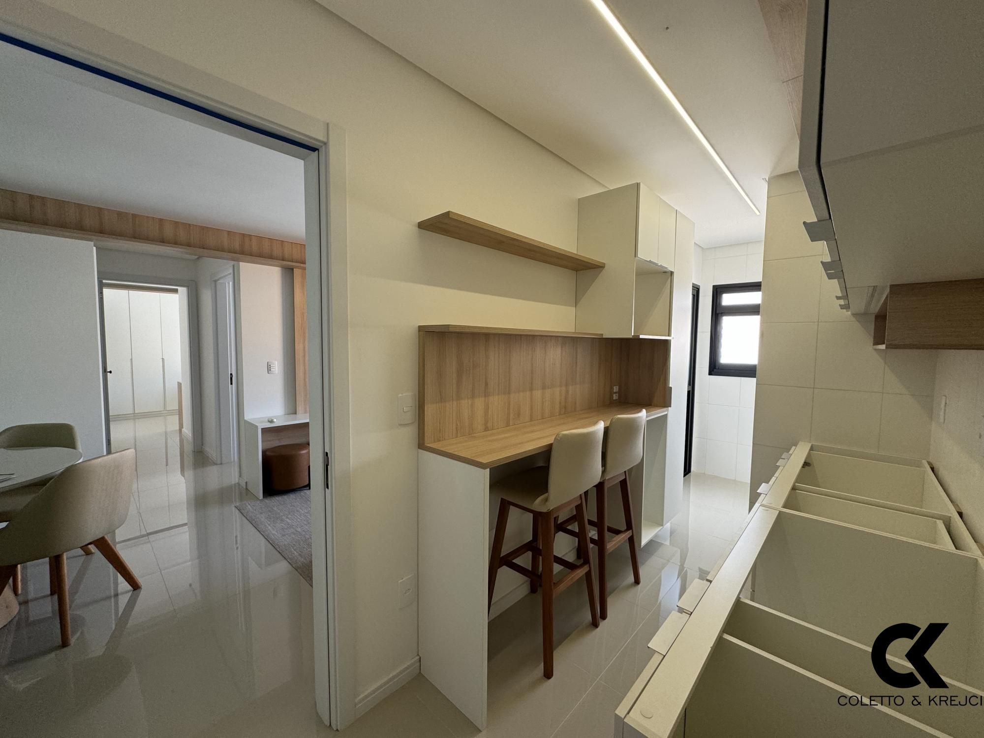 Apartamento à venda com 2 quartos, 68m² - Foto 6