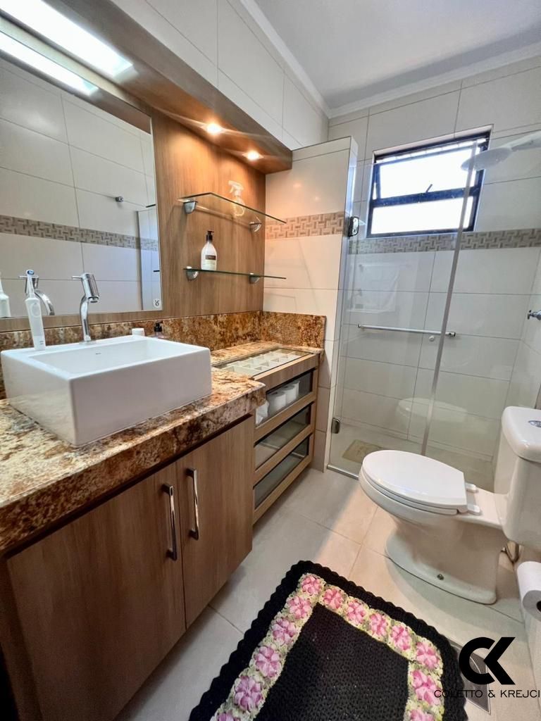 Casa à venda com 3 quartos, 480m² - Foto 7