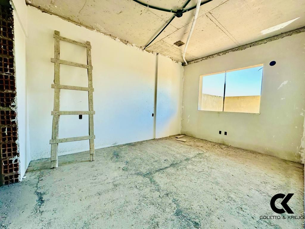 Apartamento à venda com 2 quartos, 79m² - Foto 8