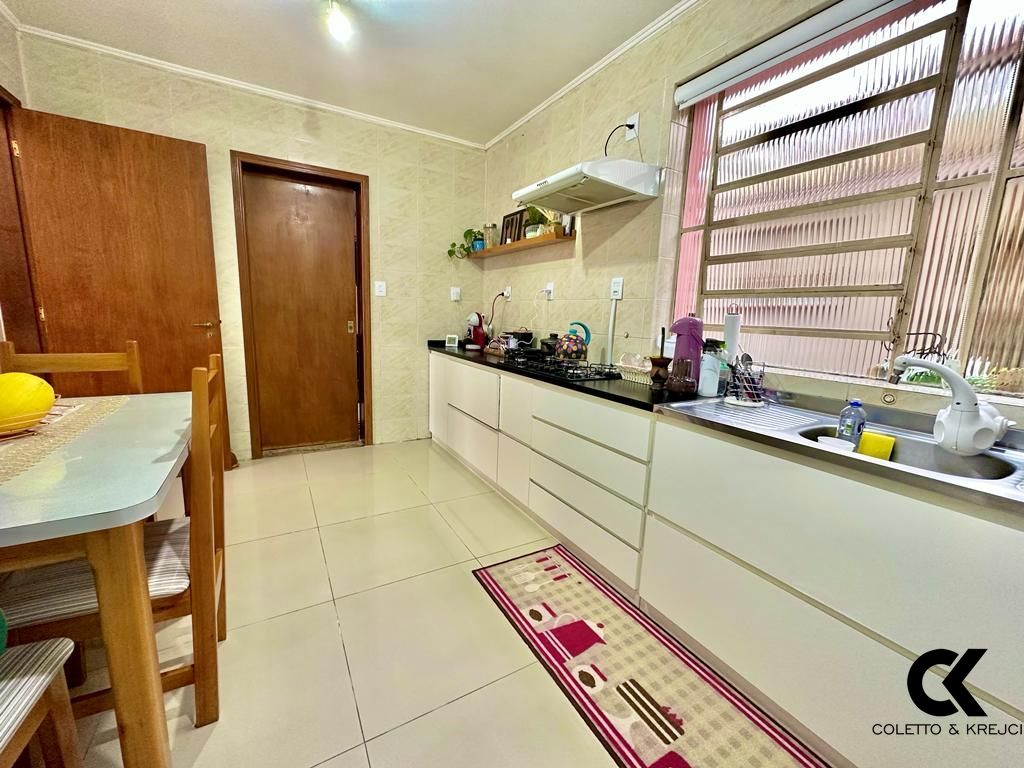 Apartamento à venda com 3 quartos, 125m² - Foto 5