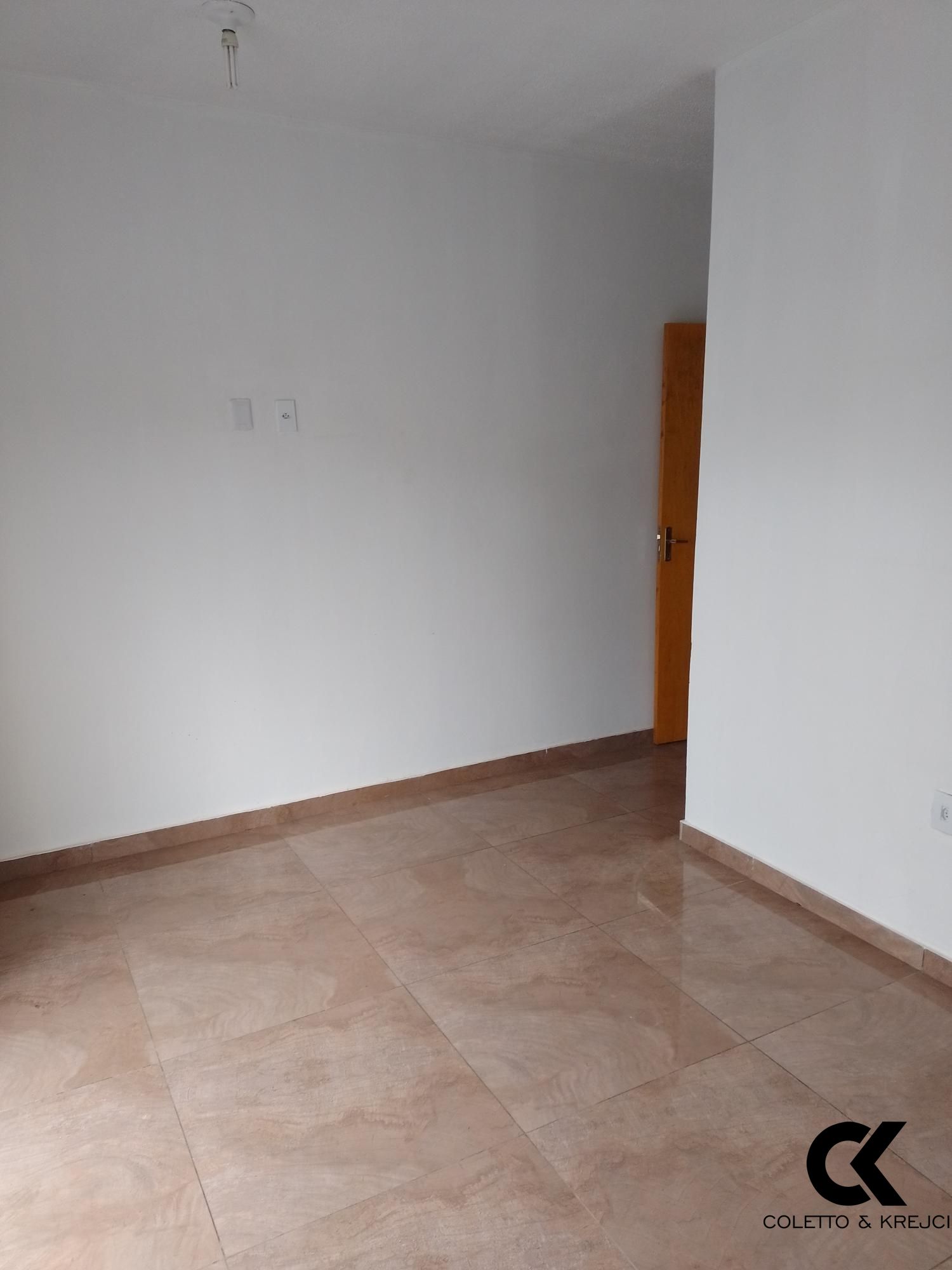 Casa à venda com 3 quartos, 81m² - Foto 15