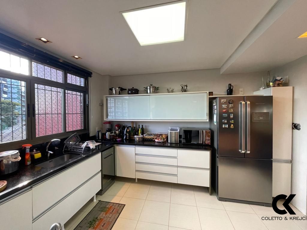 Apartamento, 3 quartos, 180 m² - Foto 3