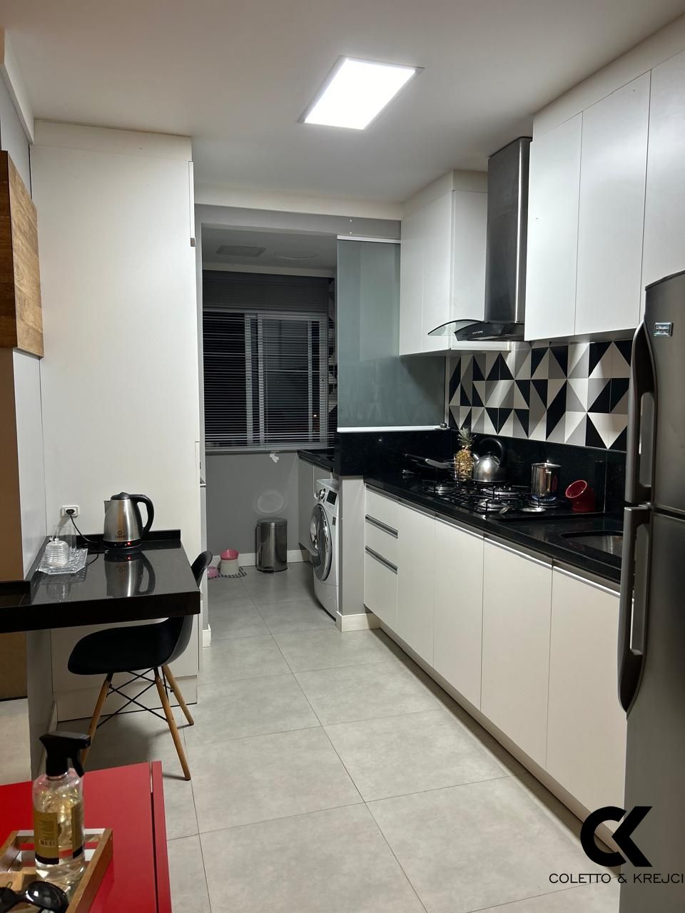 Apartamento à venda com 2 quartos, 71m² - Foto 7