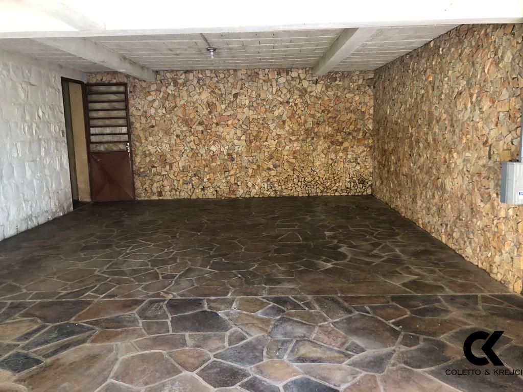 Casa à venda com 4 quartos, 270m² - Foto 27