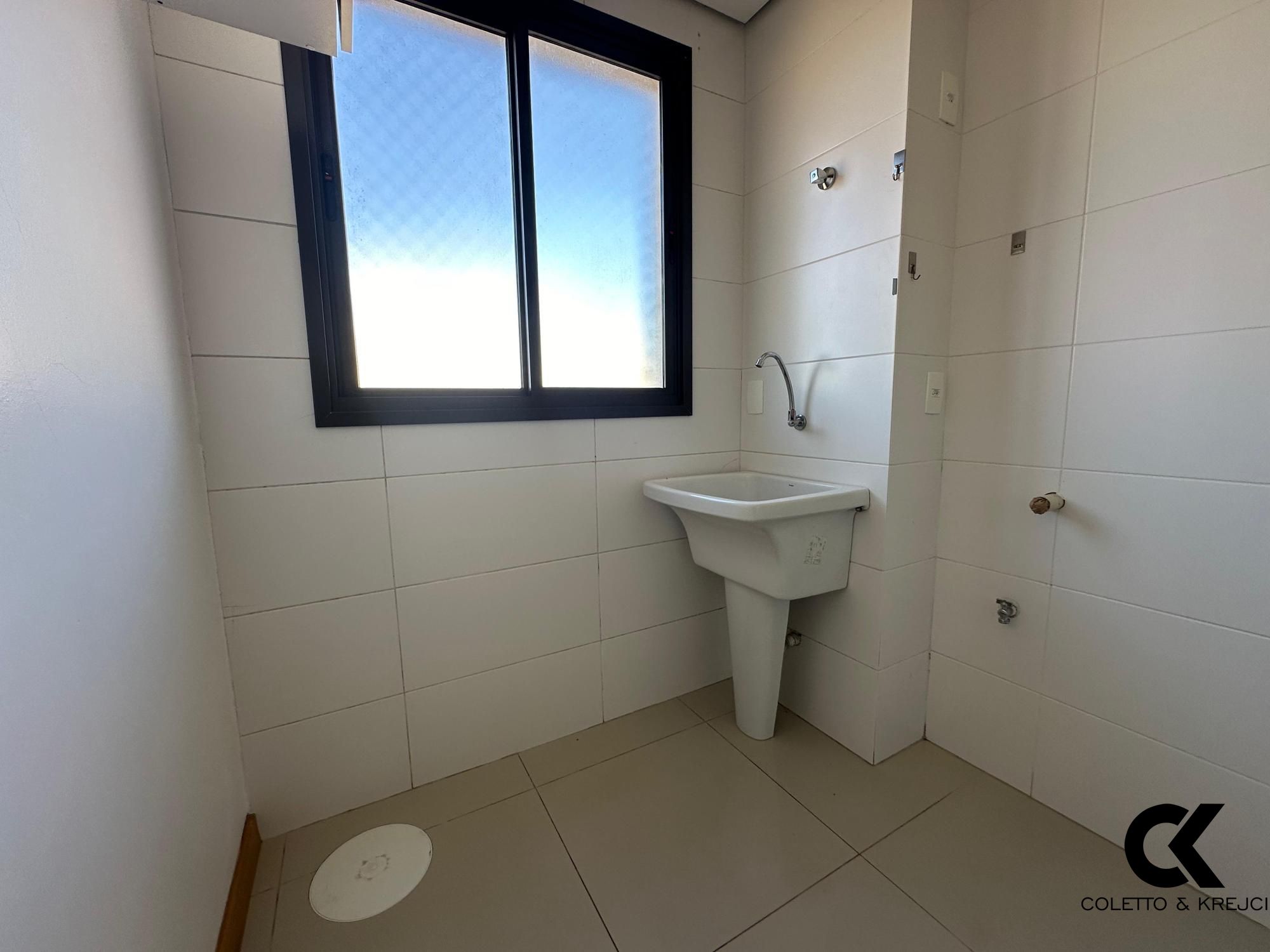 Apartamento à venda com 2 quartos, 126m² - Foto 5