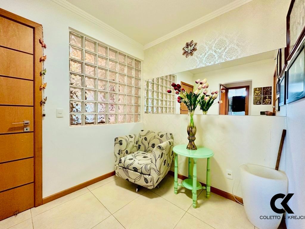 Apartamento à venda com 2 quartos, 89m² - Foto 8