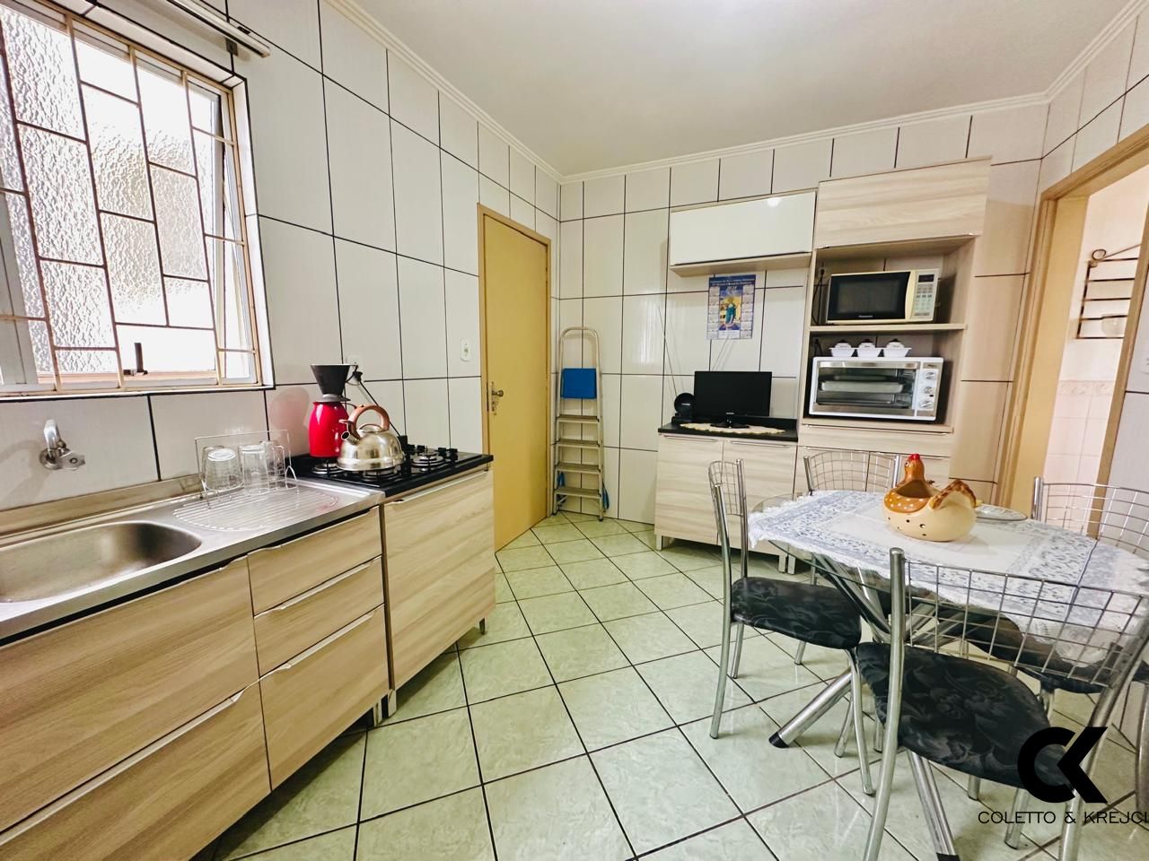 Apartamento à venda com 2 quartos, 98m² - Foto 6