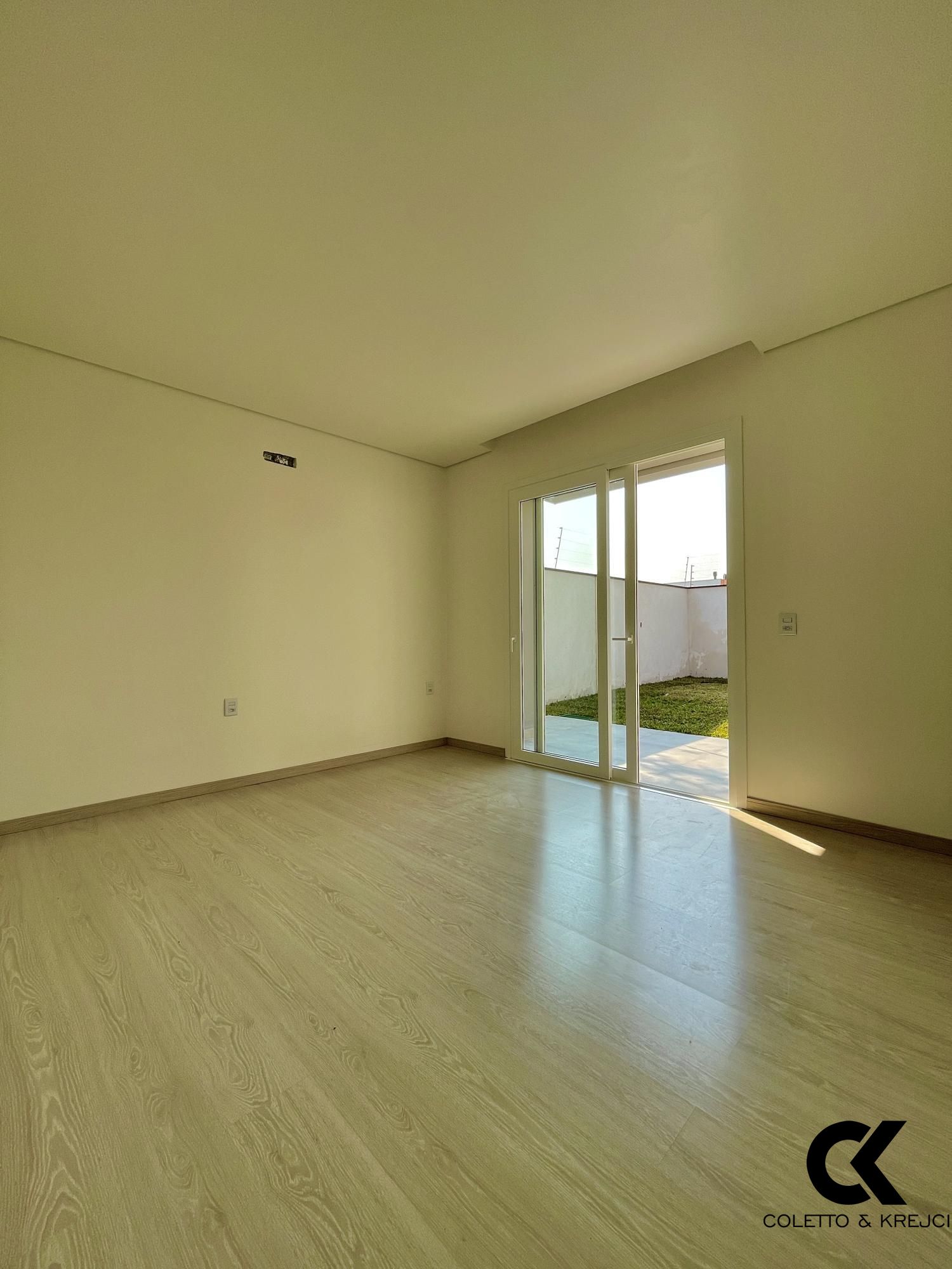 Casa à venda com 4 quartos, 199m² - Foto 12