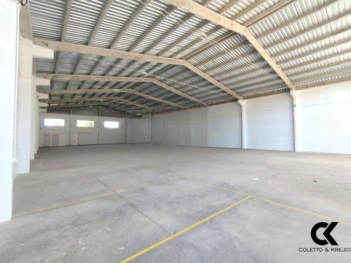 Depósito-Galpão, 145 m² - Foto 2
