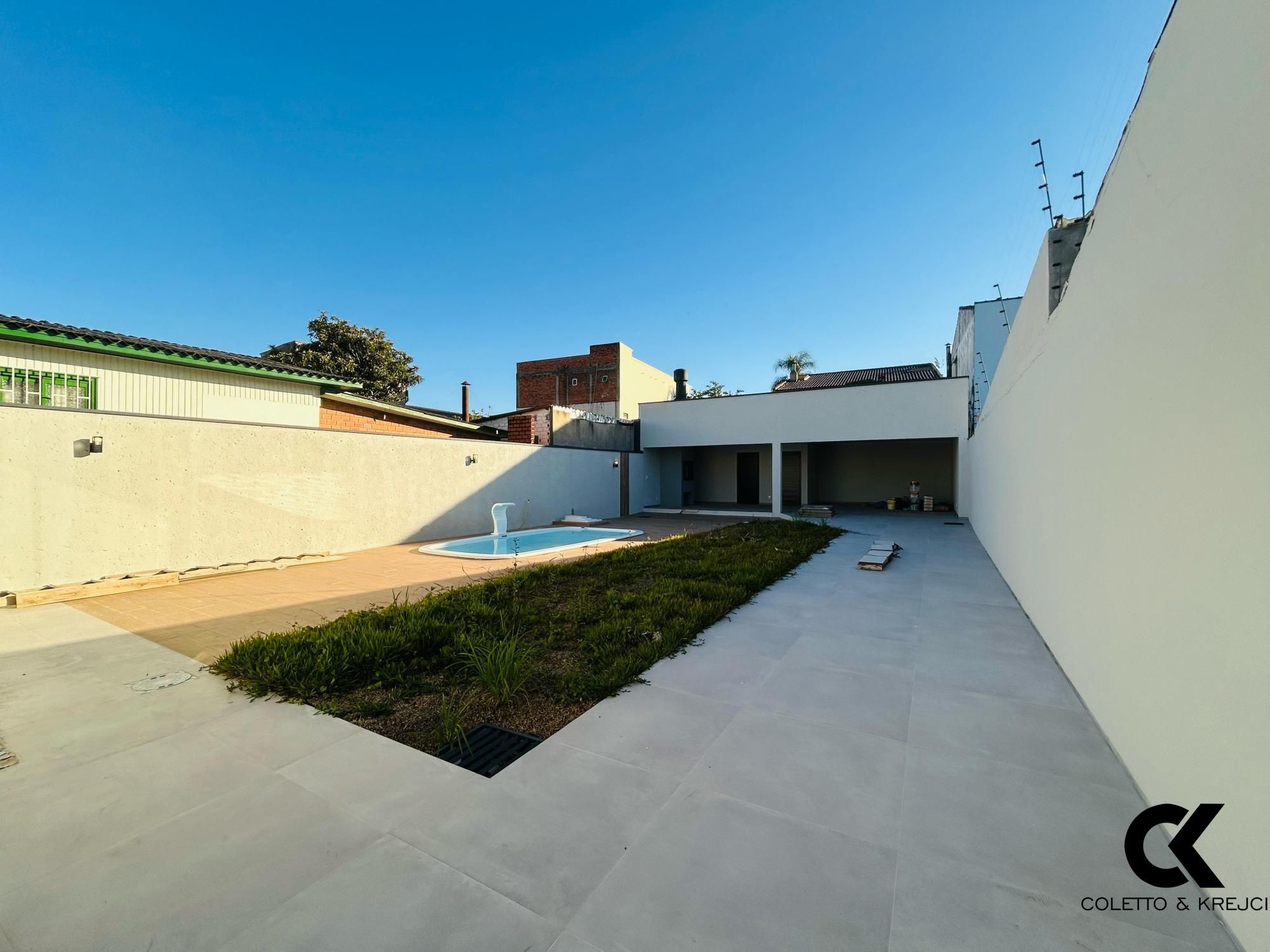 Casa à venda com 3 quartos, 102m² - Foto 13