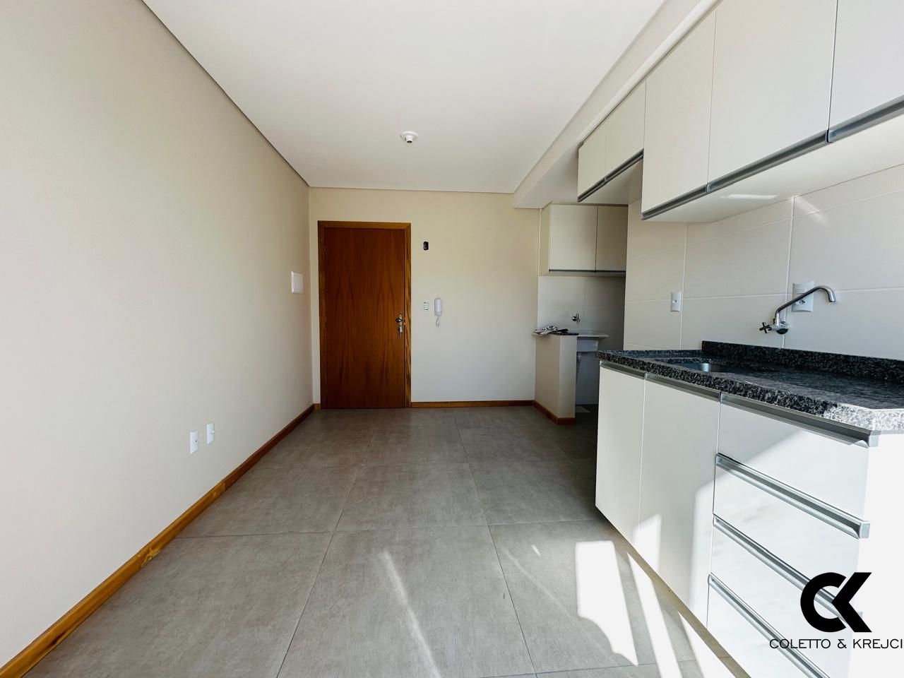 Apartamento à venda com 1 quarto, 36m² - Foto 3