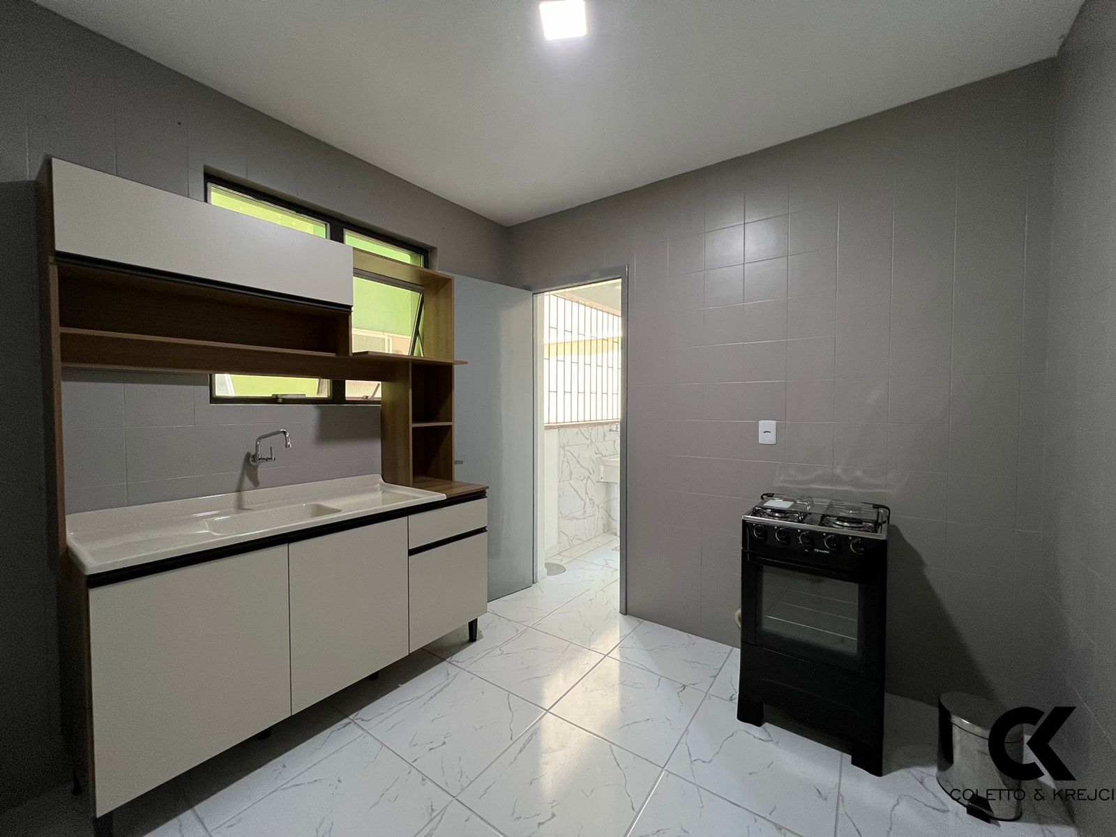 Apartamento à venda com 1 quarto, 55m² - Foto 5