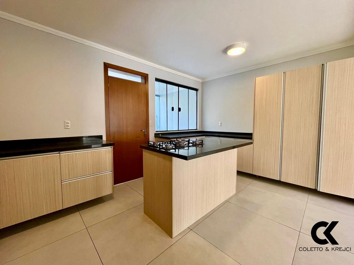 Casa, 2 quartos, 230 m² - Foto 6