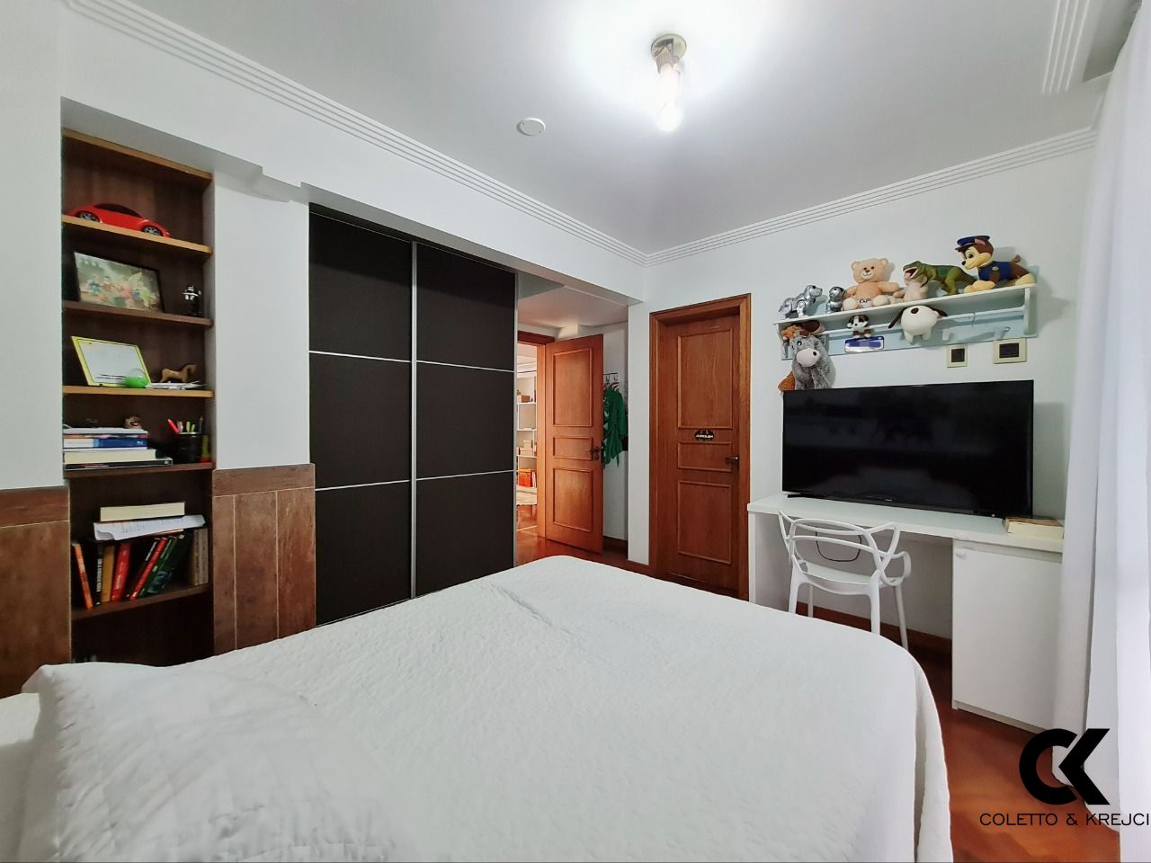 Apartamento à venda com 5 quartos, 379m² - Foto 31