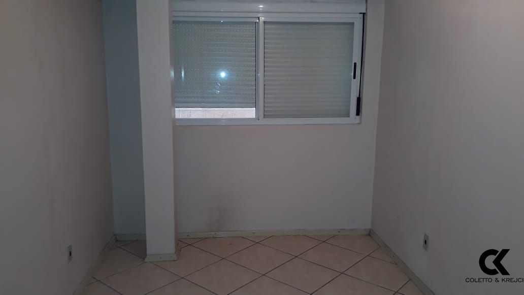 Apartamento à venda com 2 quartos, 103m² - Foto 3