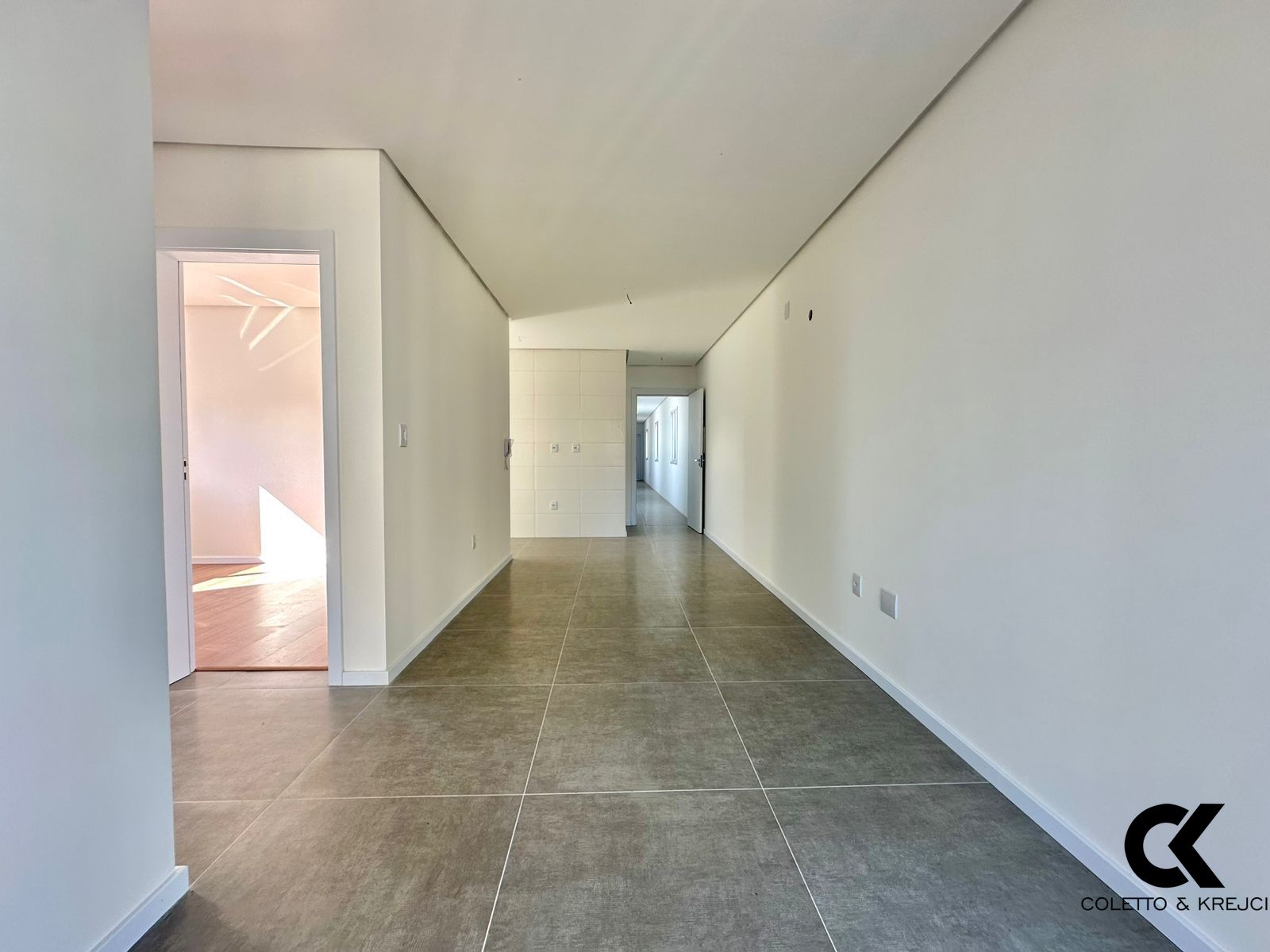 Apartamento, 2 quartos, 67 m² - Foto 2