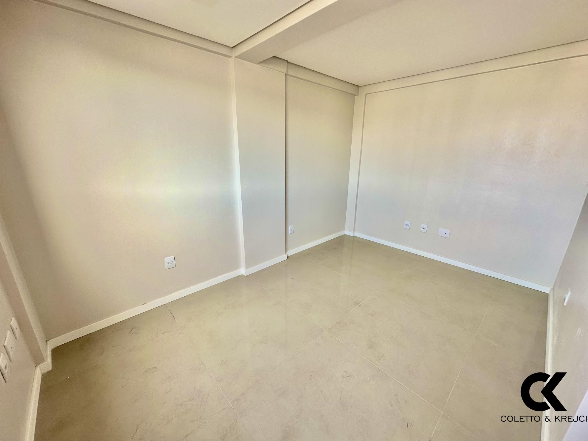 Apartamento à venda com 4 quartos, 297m² - Foto 13