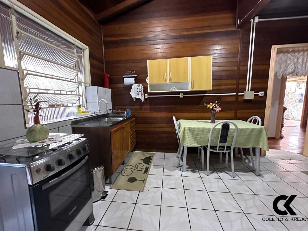 Casa à venda com 5 quartos, 196m² - Foto 10