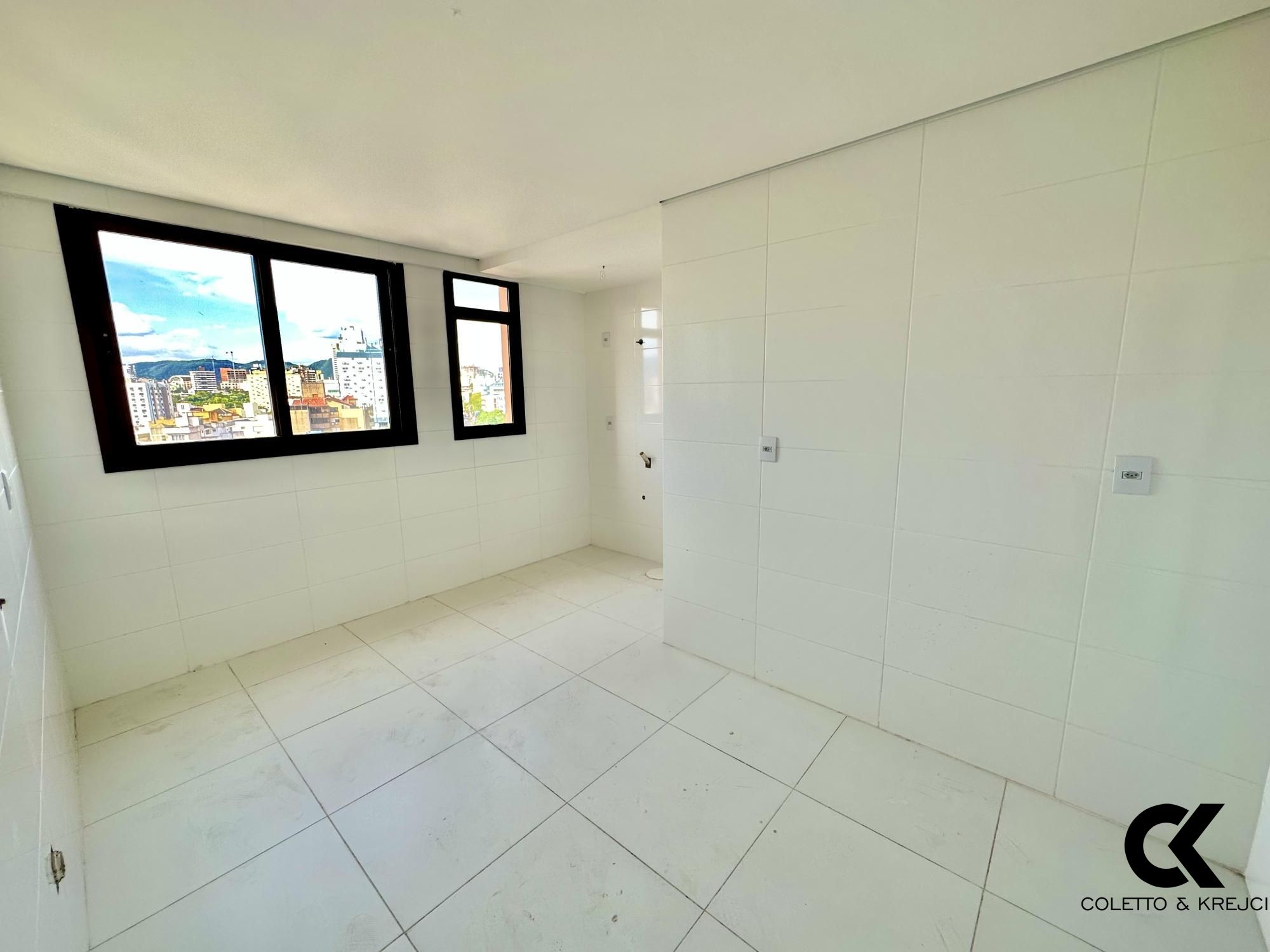 Apartamento à venda com 4 quartos, 297m² - Foto 5