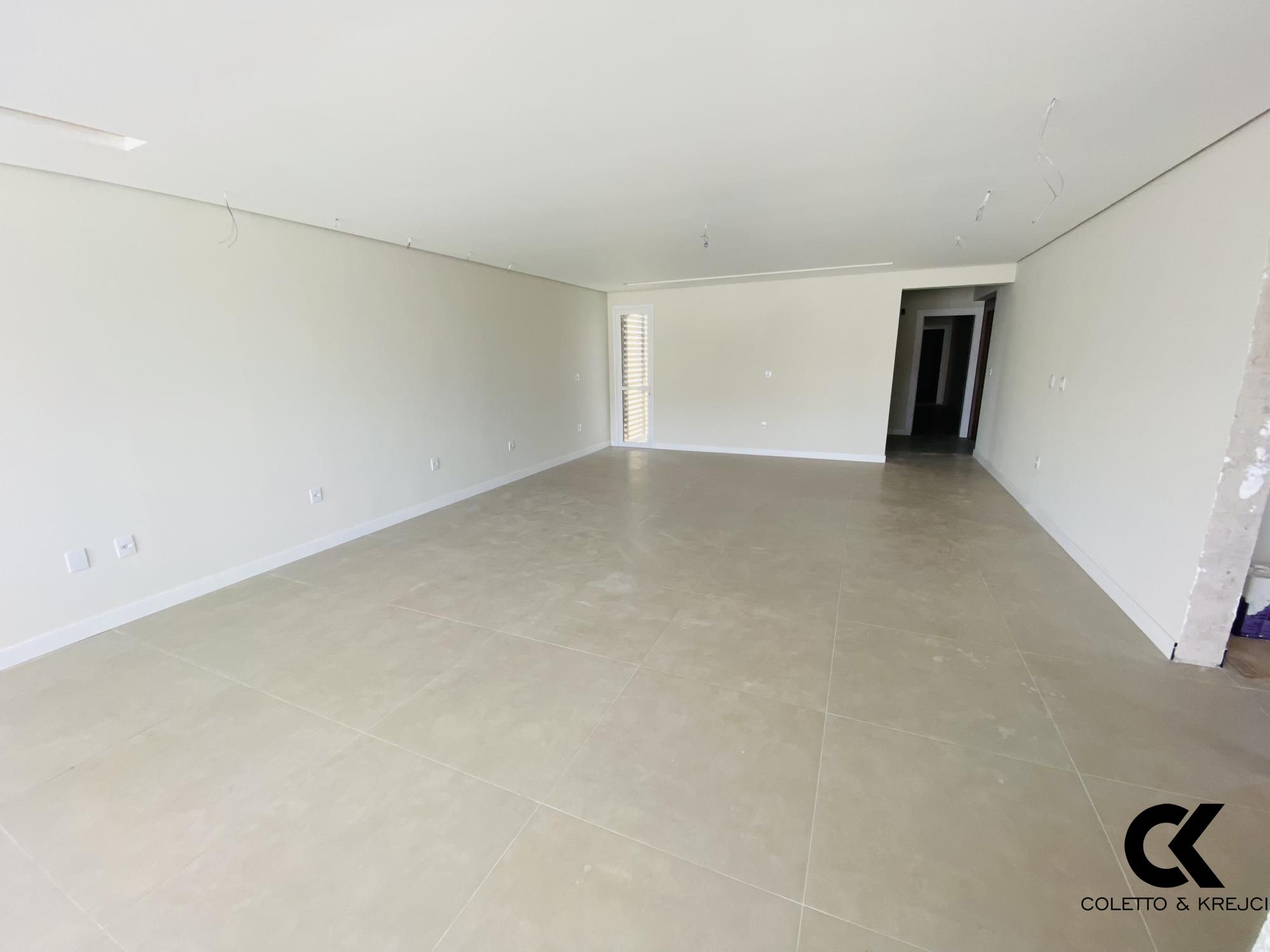 Apartamento à venda com 3 quartos, 211m² - Foto 5