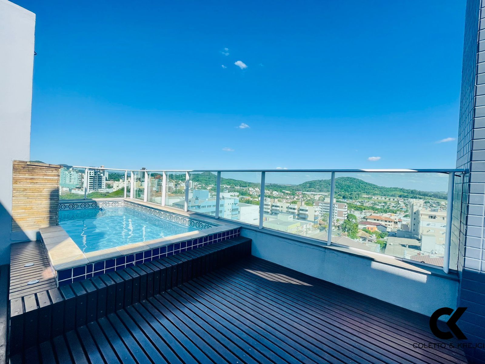 Cobertura, 4 quartos, 353 m² - Foto 1